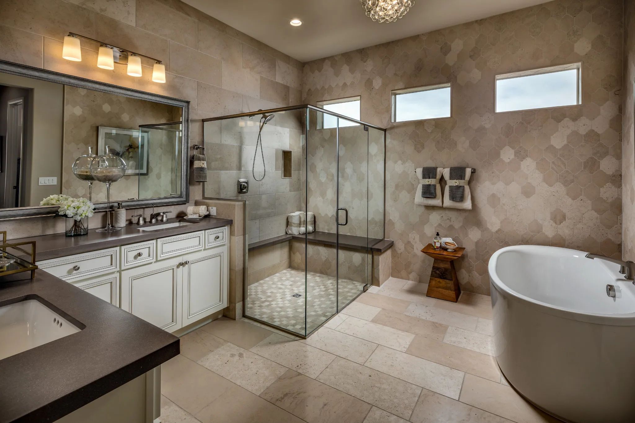 Latigo Model Master Bath