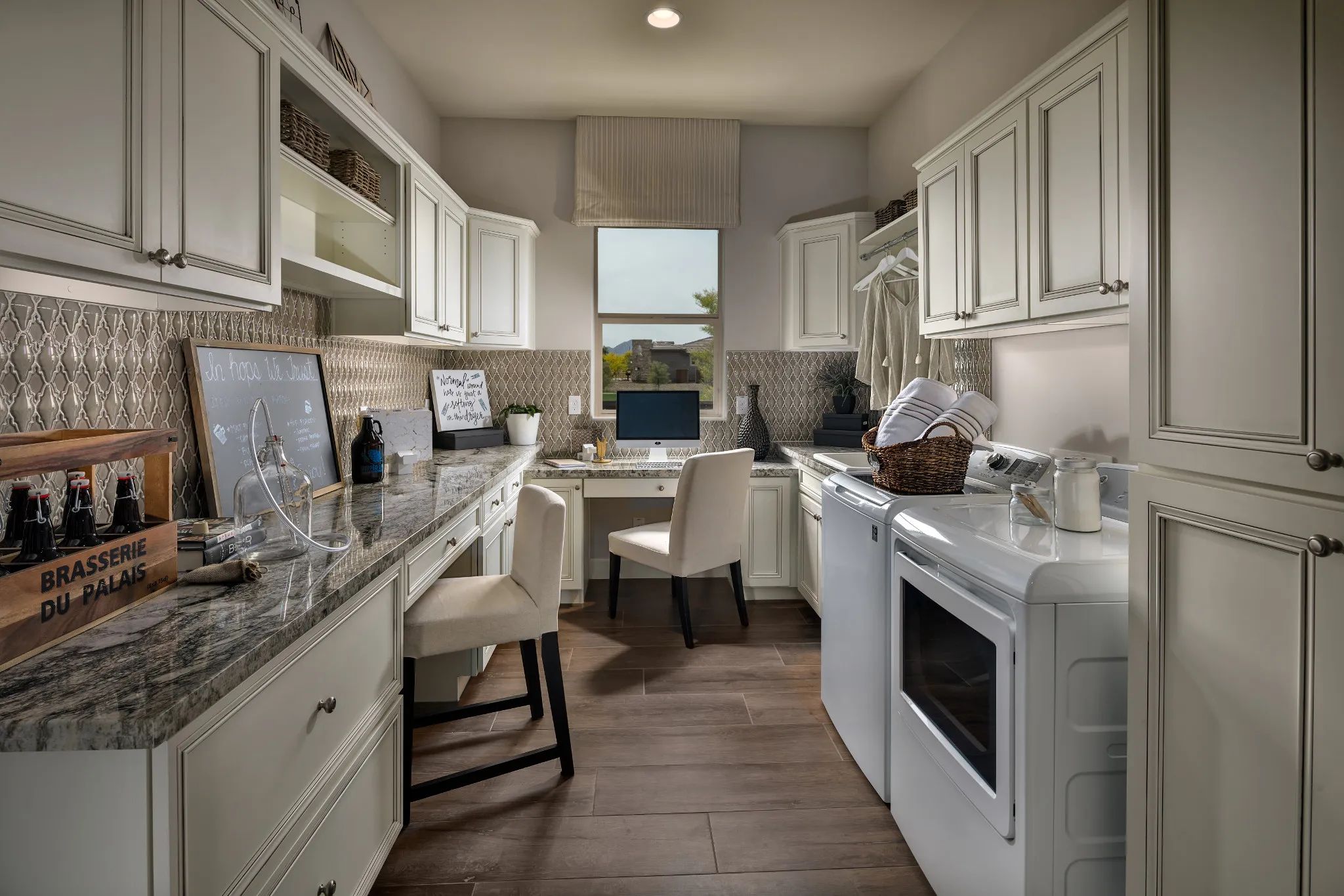 Latigo Model SmartSpace