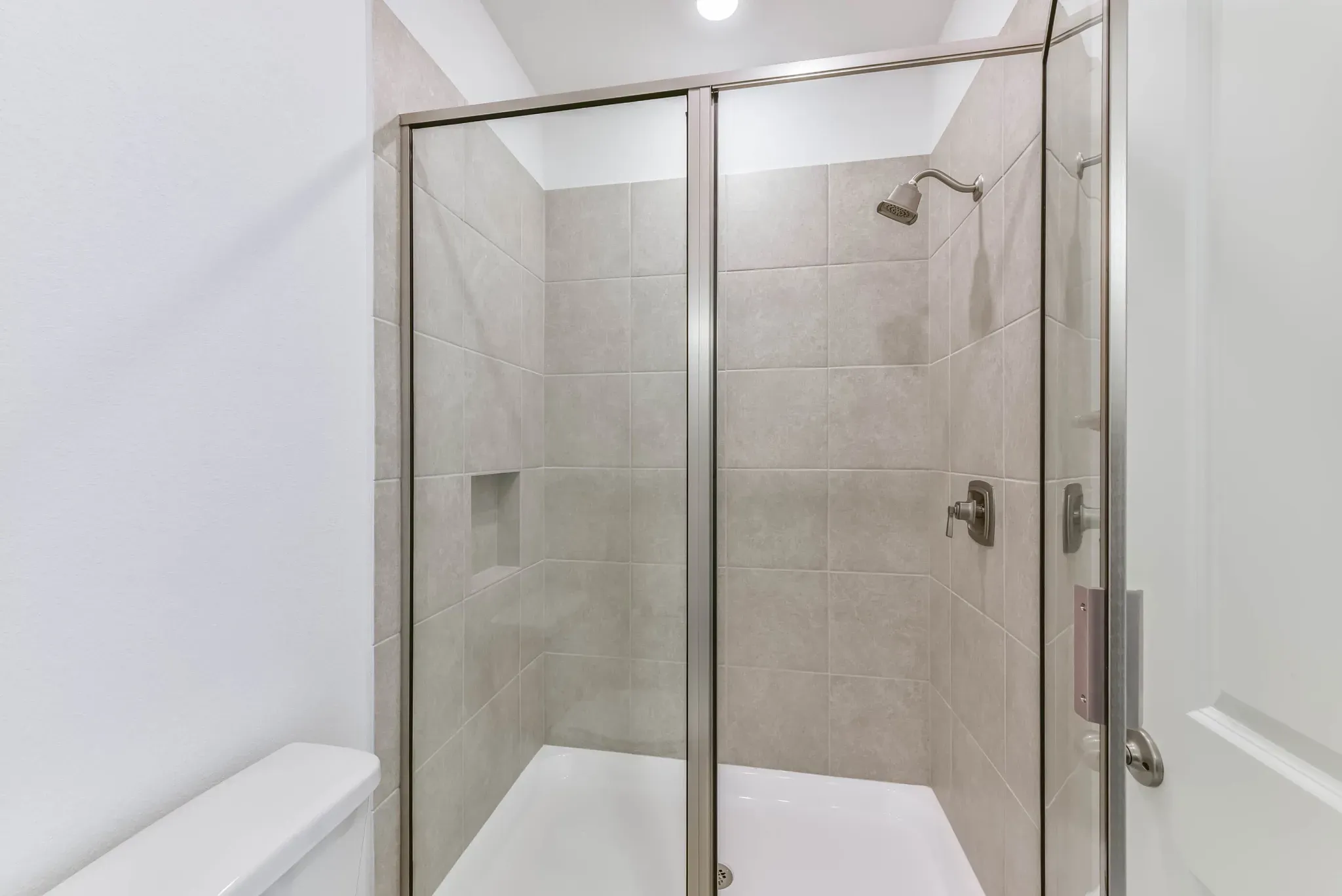 Plan 6040 bath 3