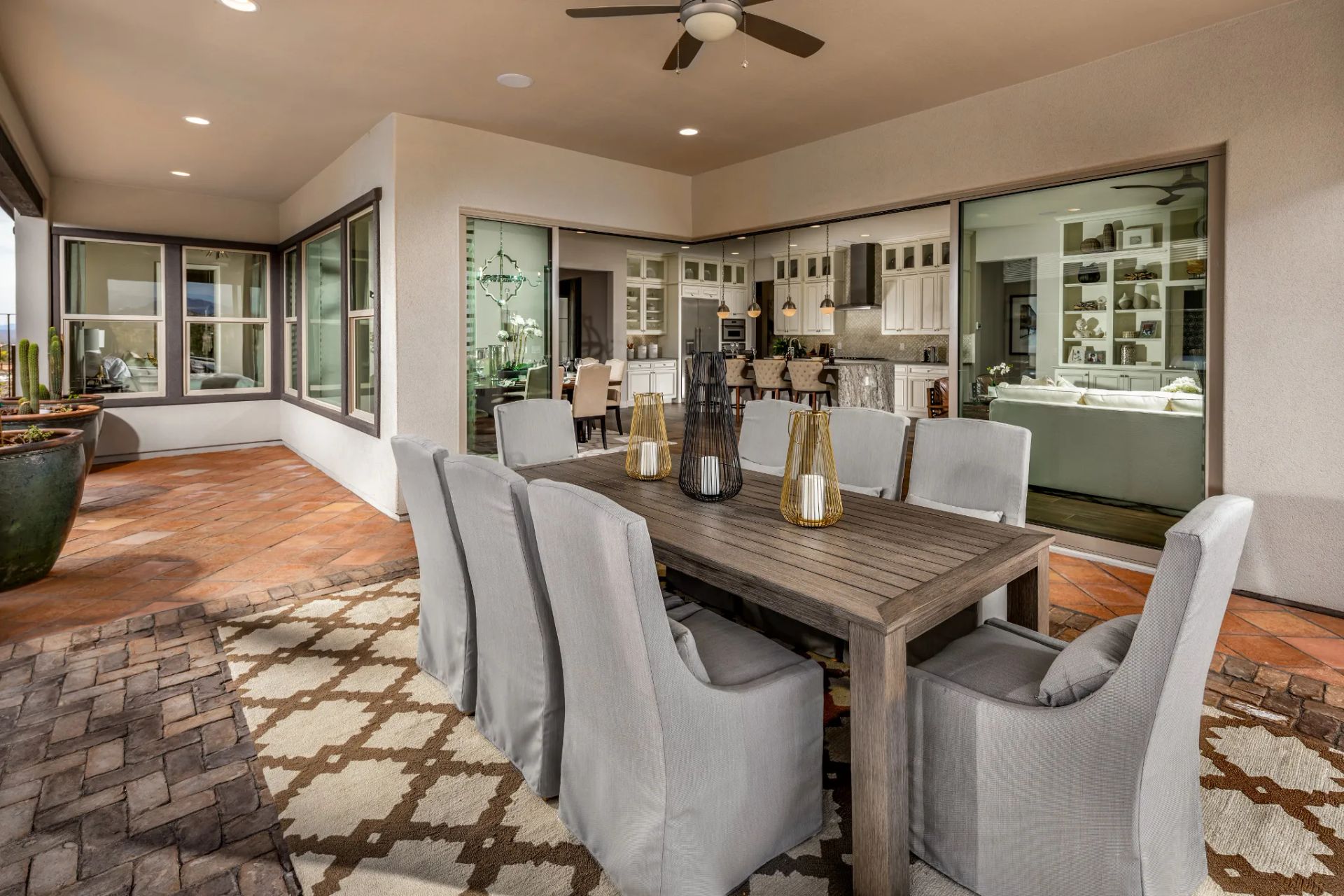 Latigo Model Patio