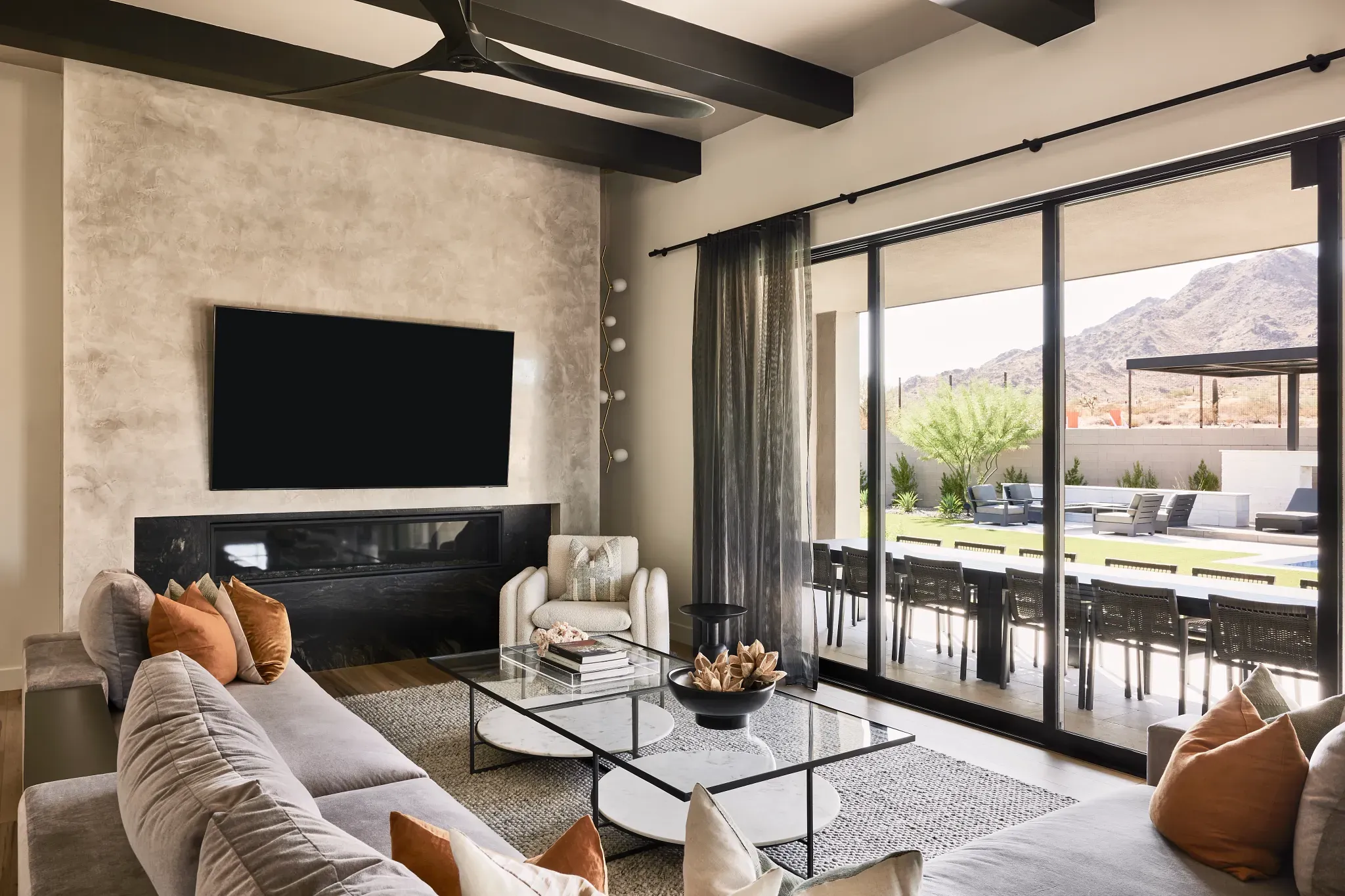 Plan 7524 Model Living