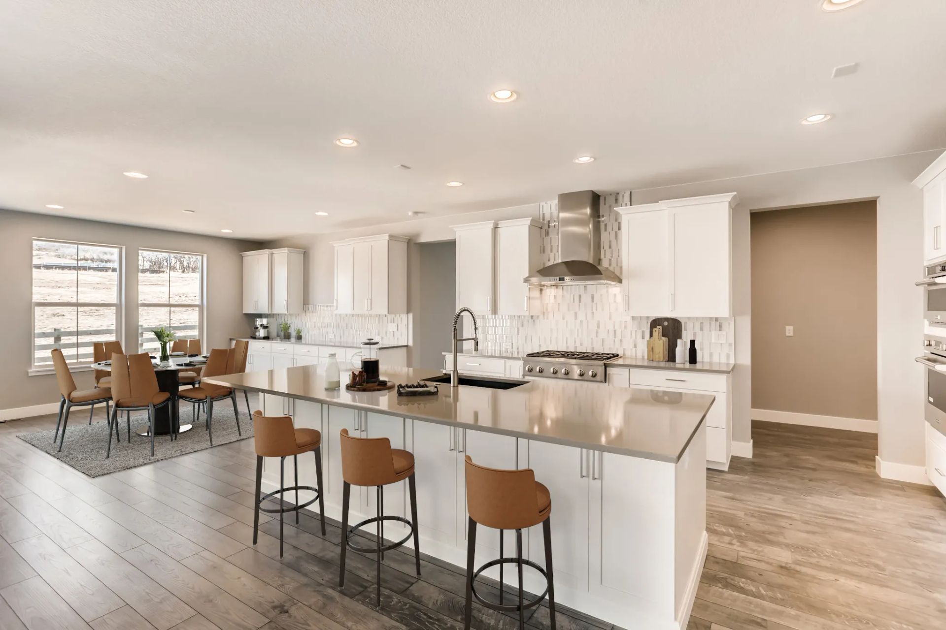 Stratton Kitchen + Dining