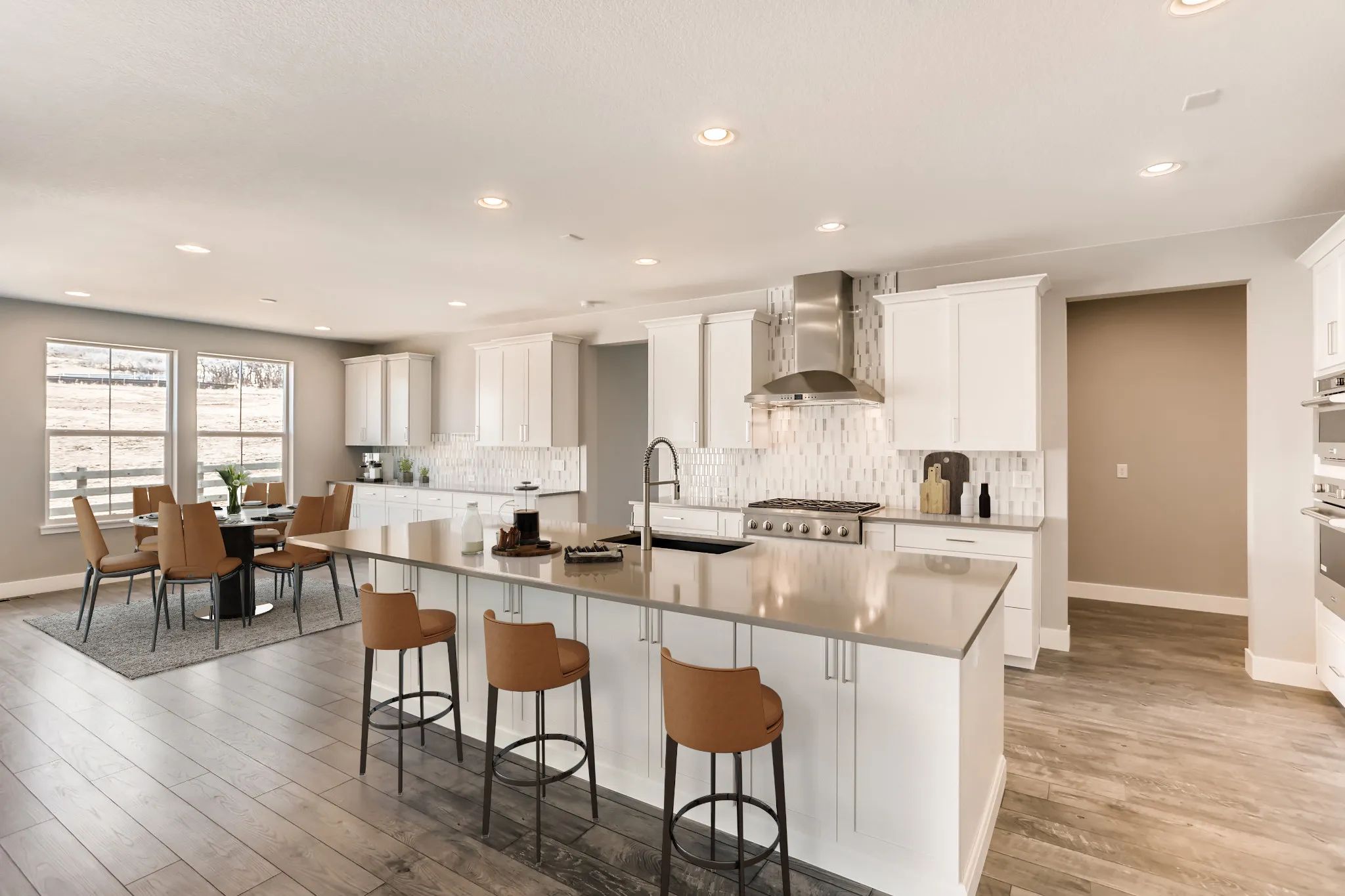 Stratton Kitchen + Dining