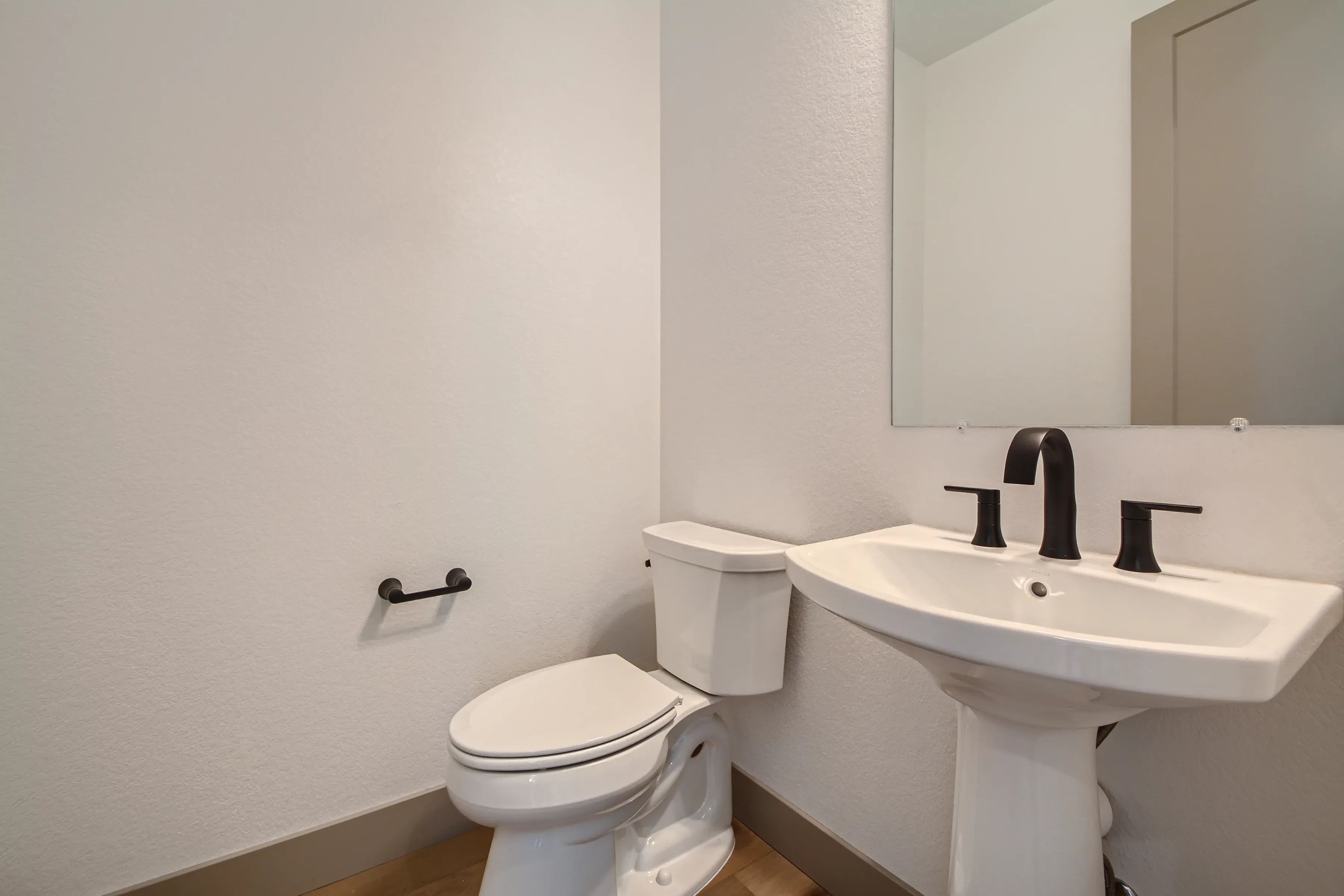 The Walton Model Powder Bath