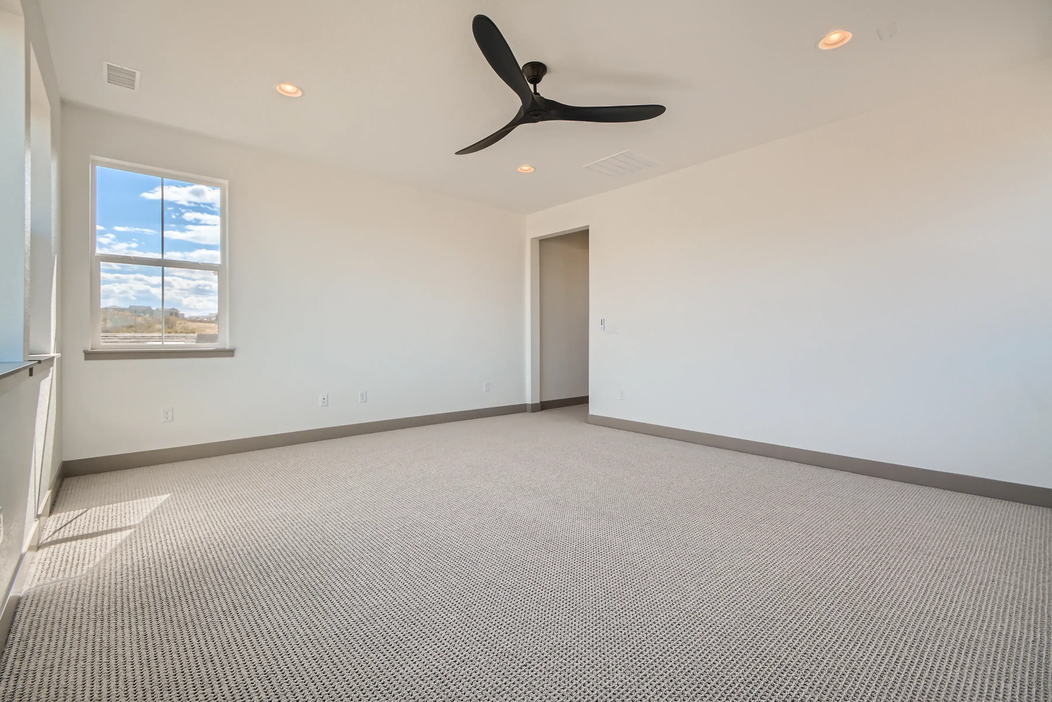 The Walton Model Primary Bed