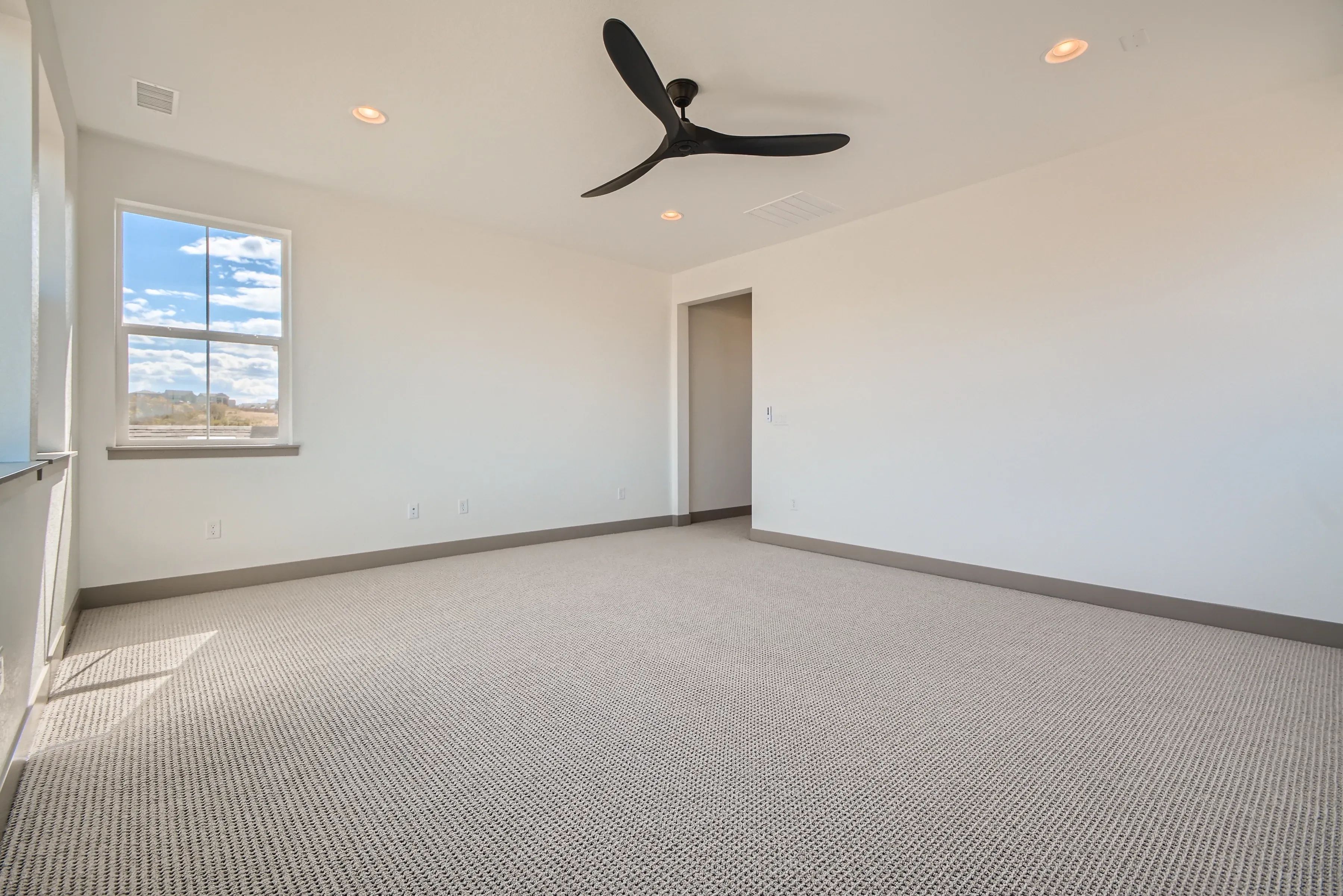 The Walton Model Primary Bed