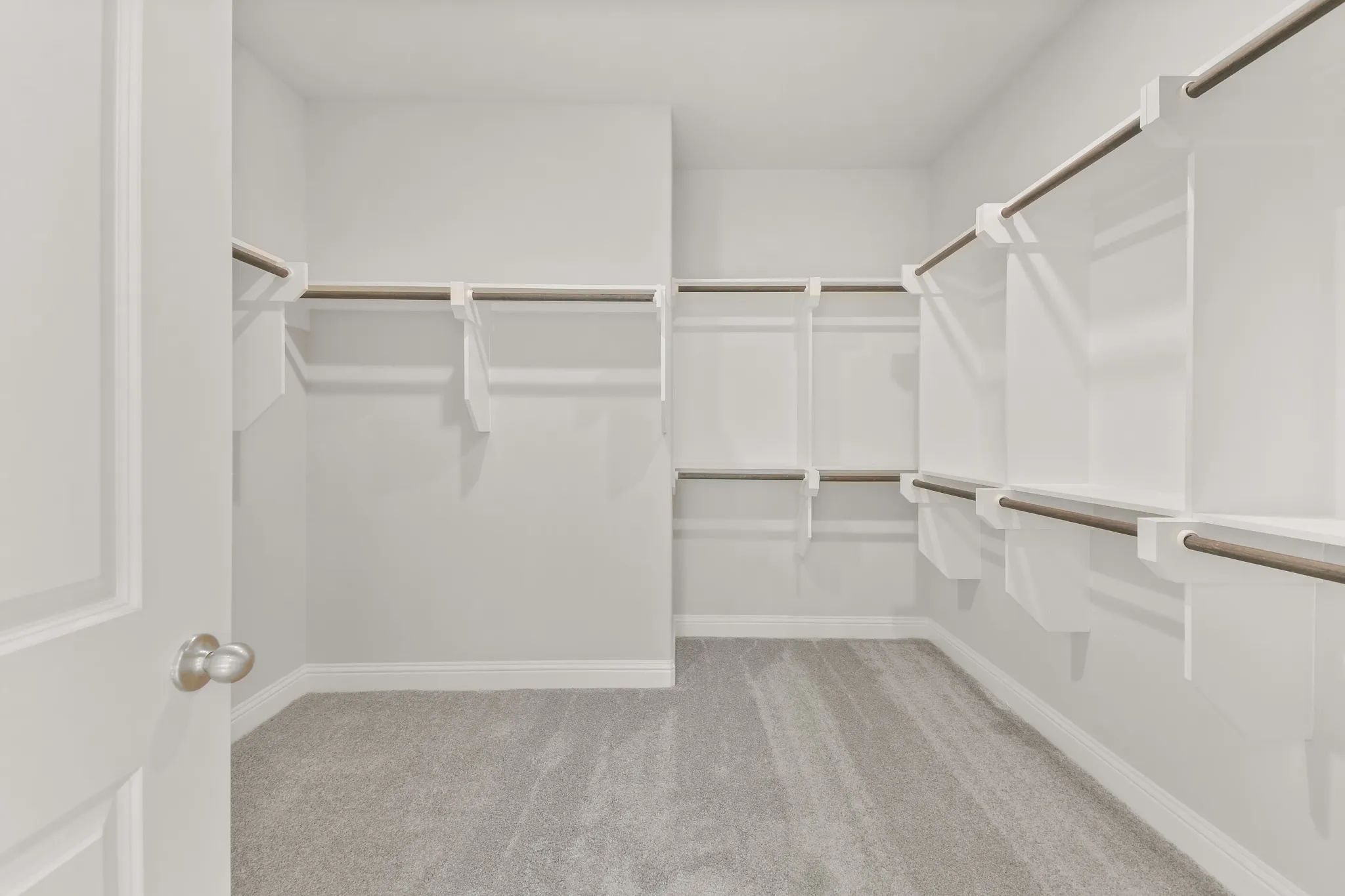 Plan 3049 closet