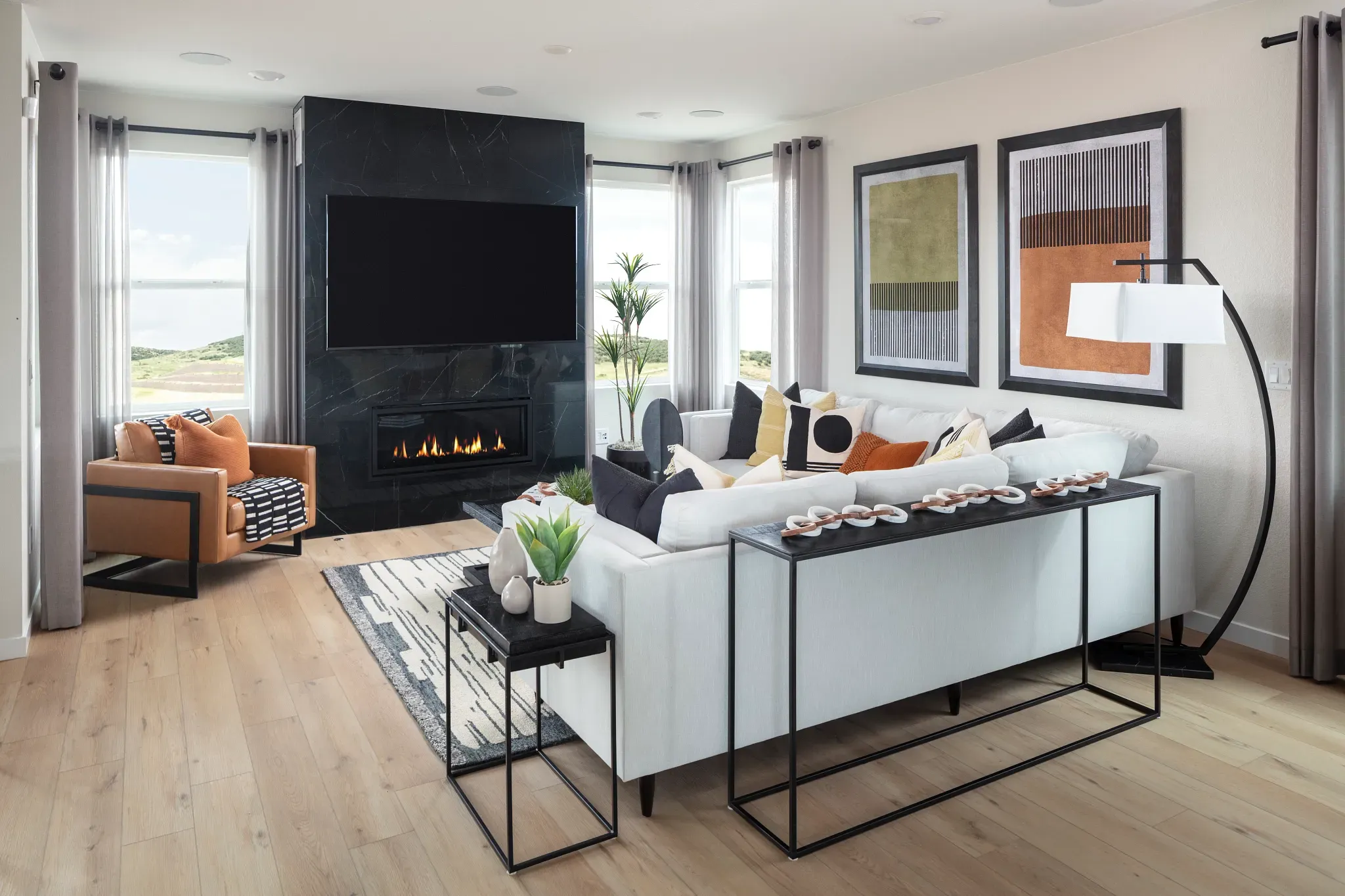 Lola Model Great Room