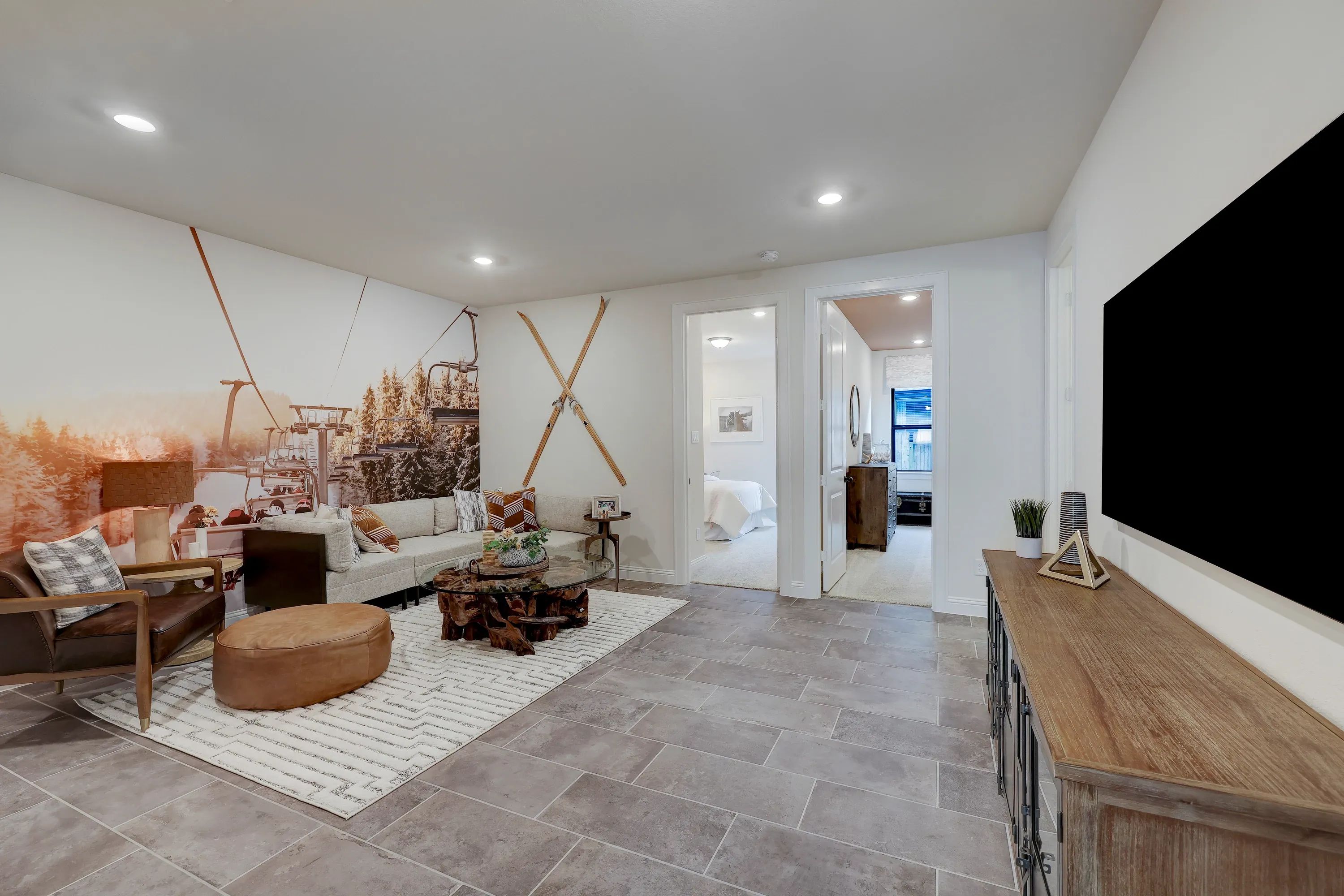 Model home flex room