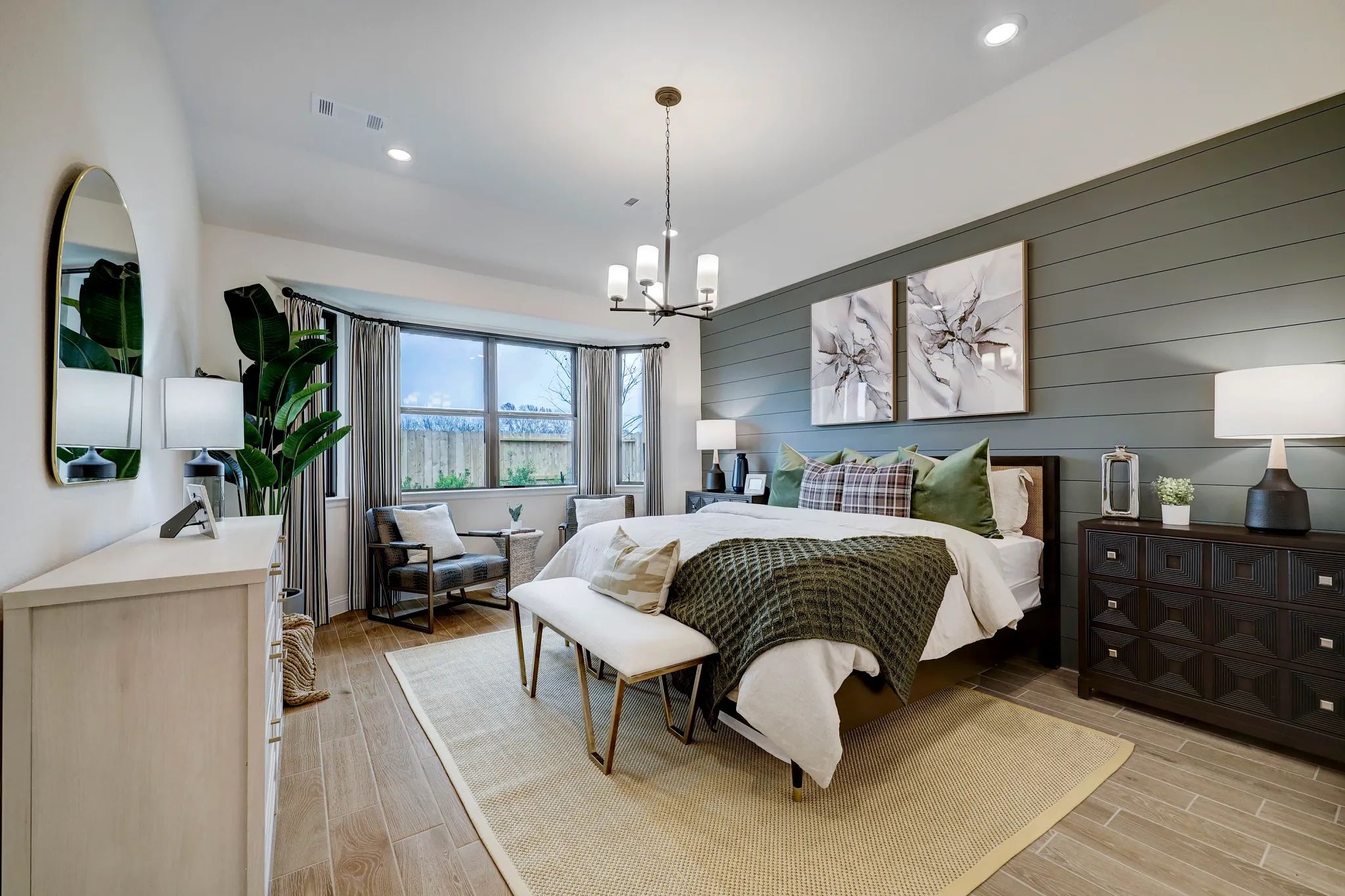 Model home primary bed