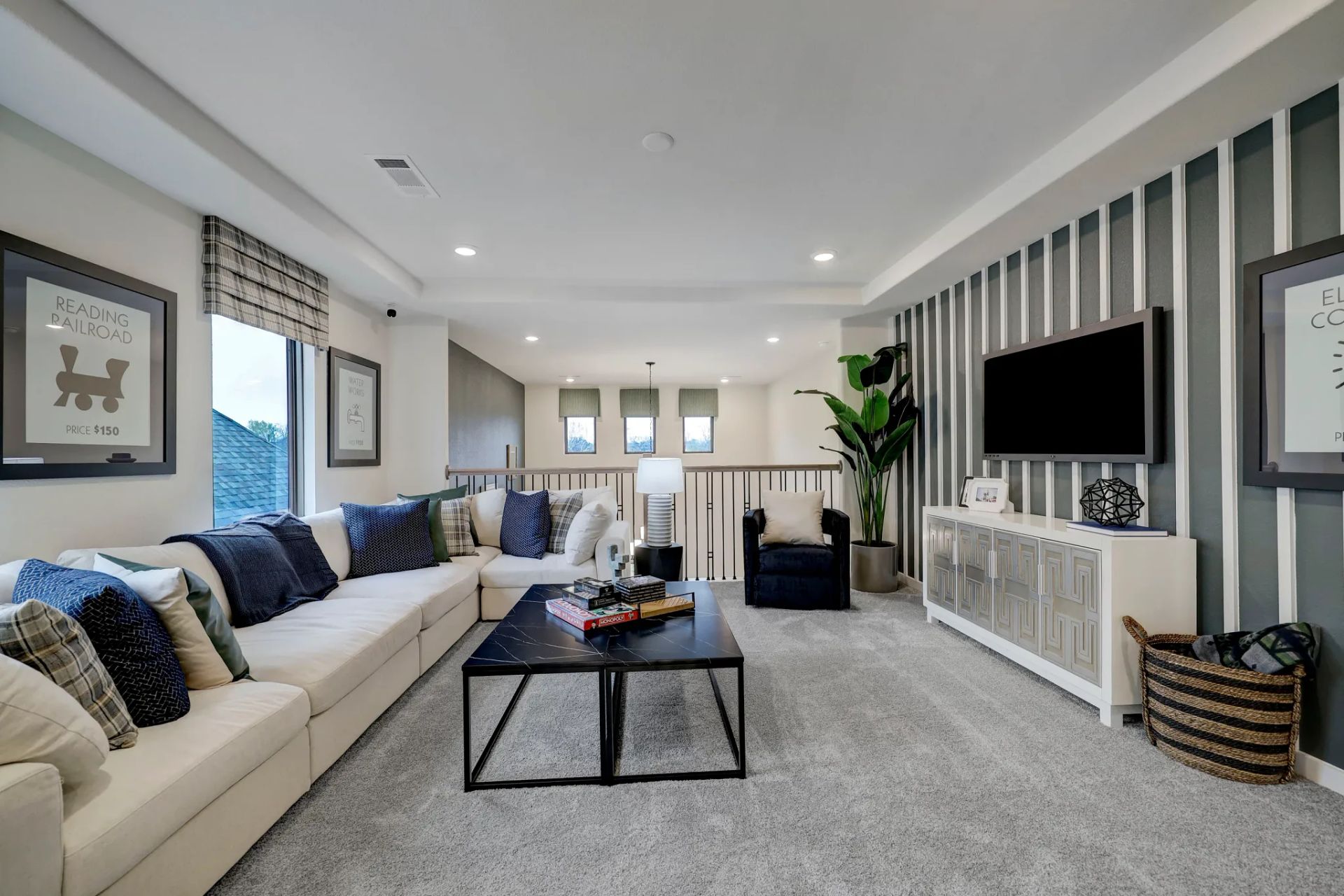 Plan 3059 loft - staged