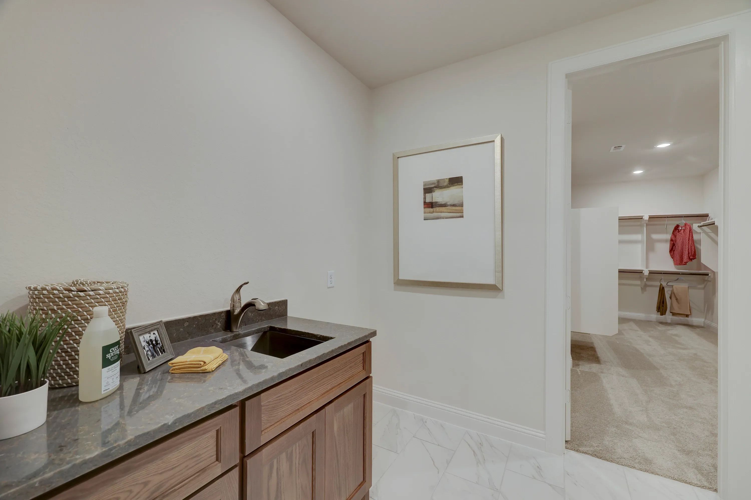 Model home laundry