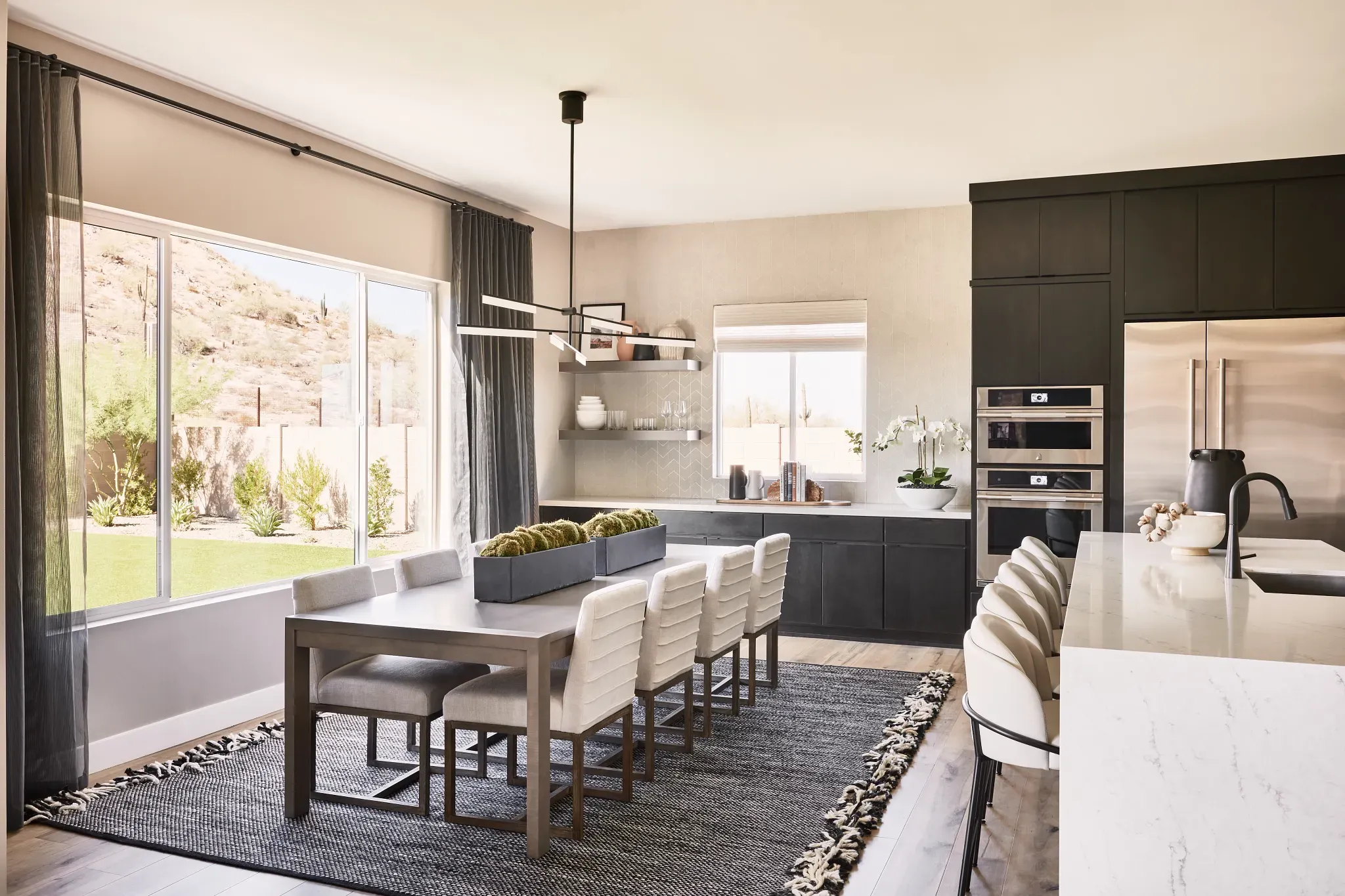 Plan 7524 Dining Area