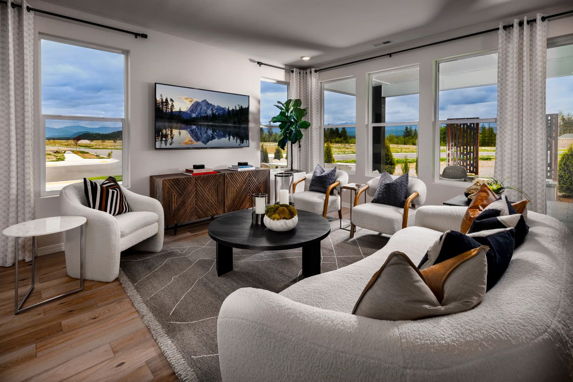 Great Room Evia Model