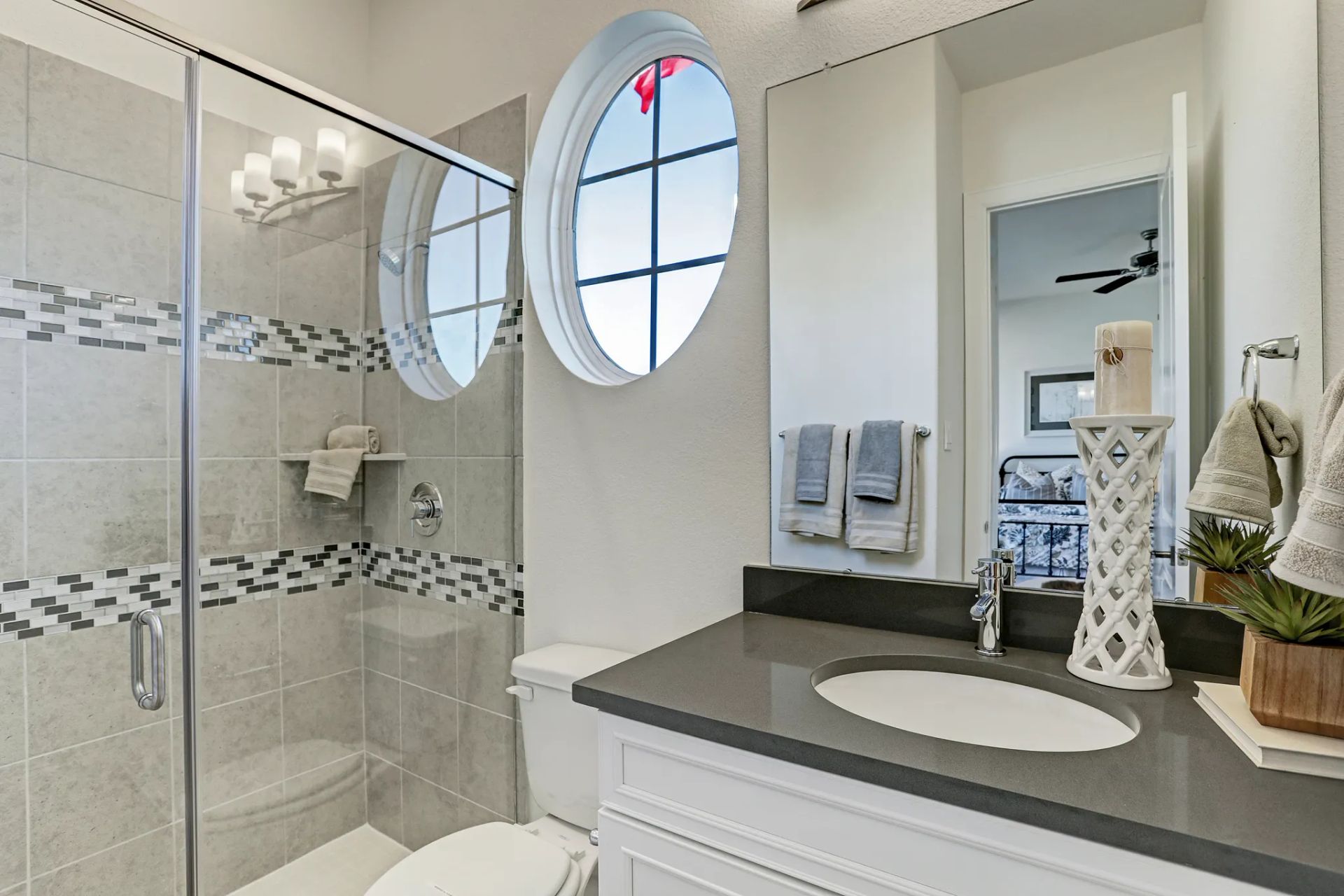 Plan 6015 bath 2 - staged
