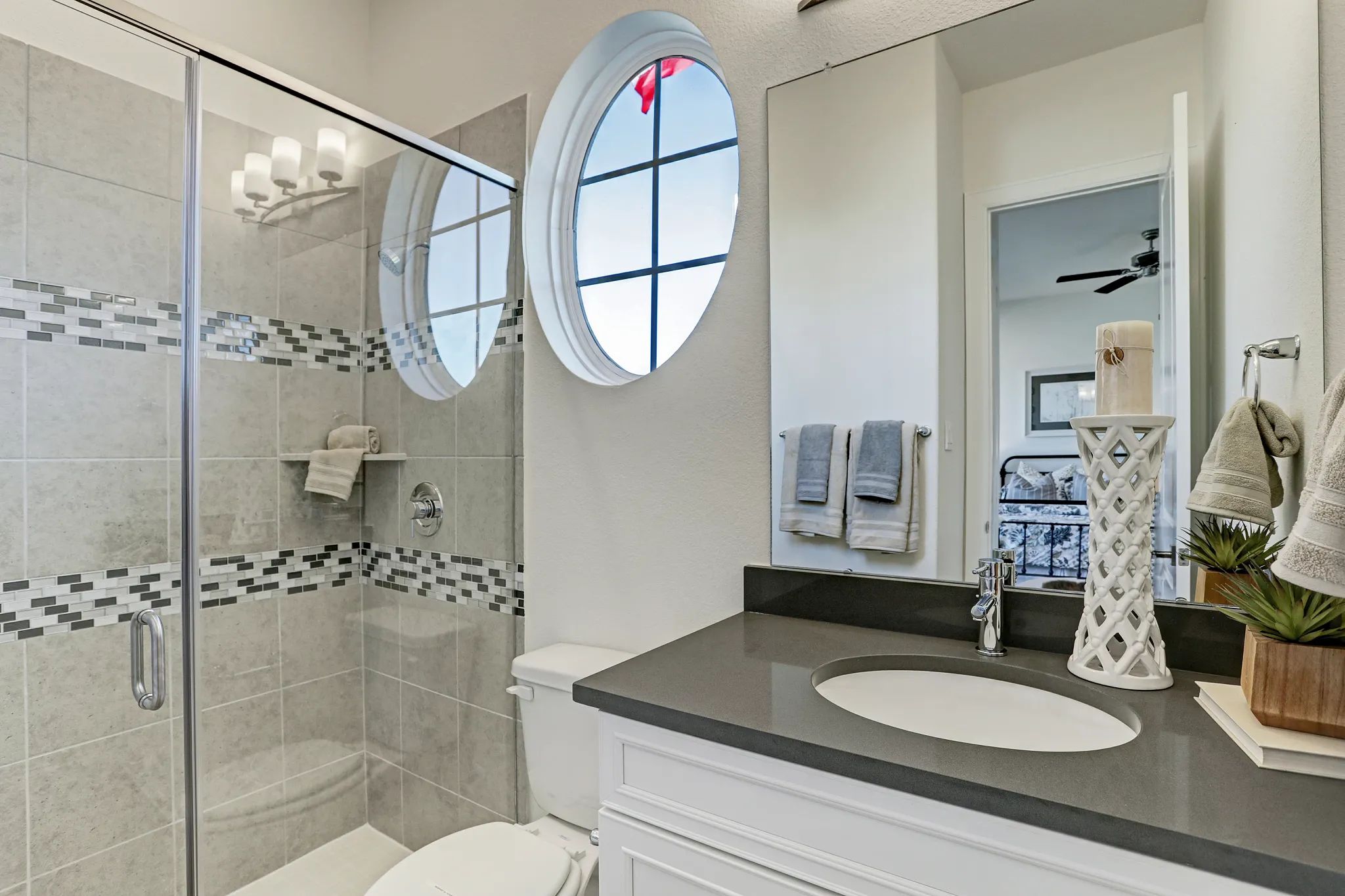 Plan 6015 bath 2 - staged