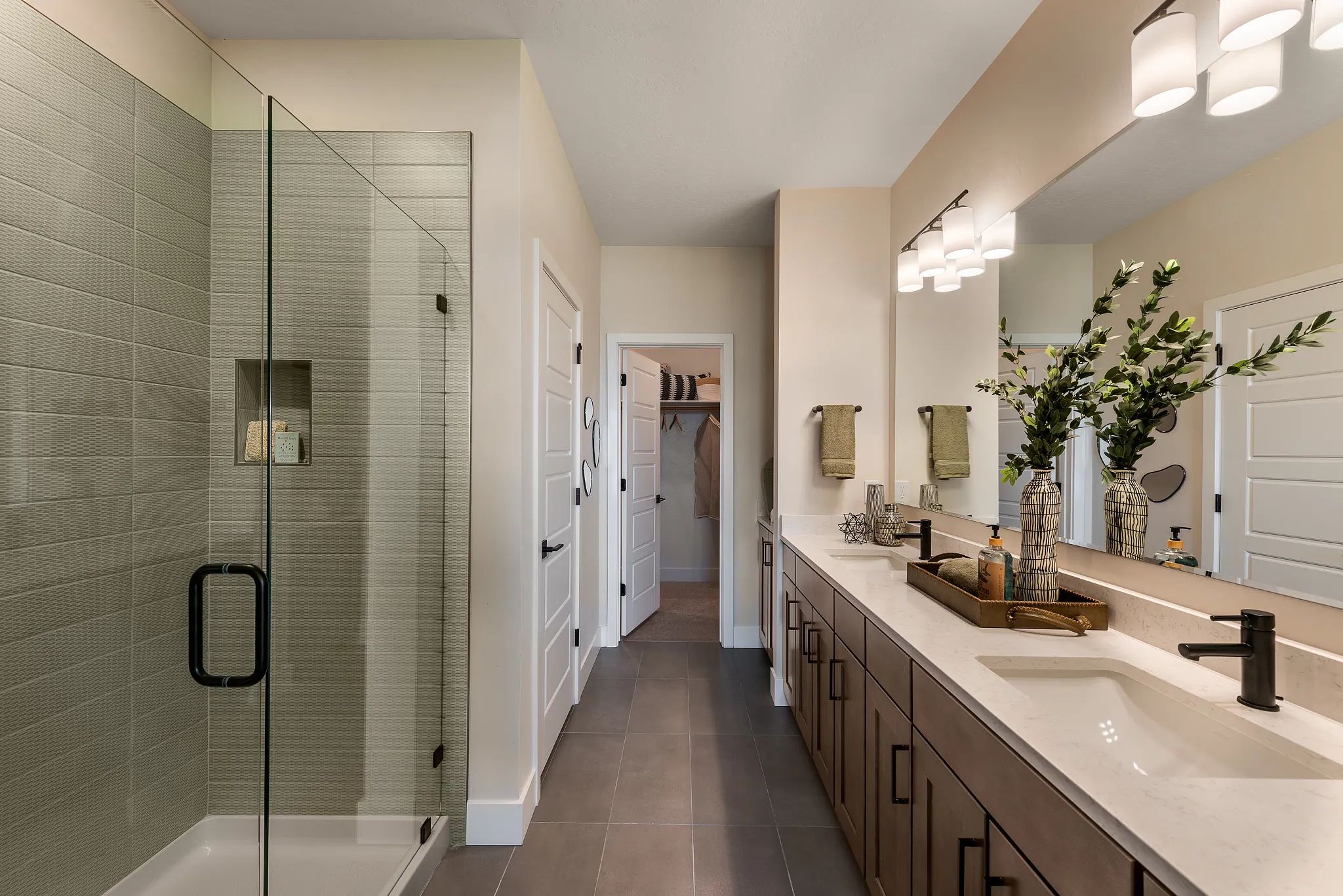 Model Home Primary Bath