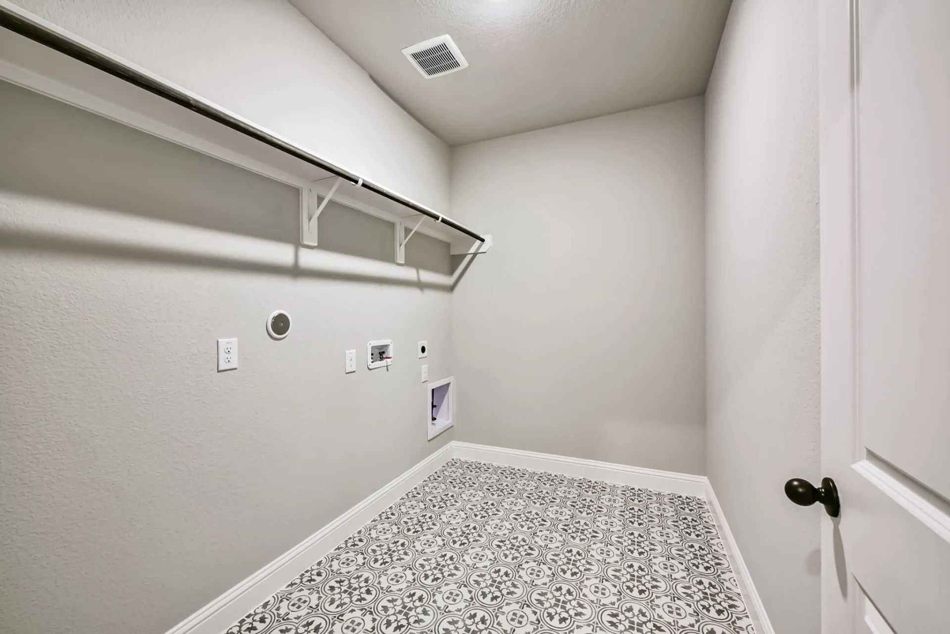 Plan 4039 laundry