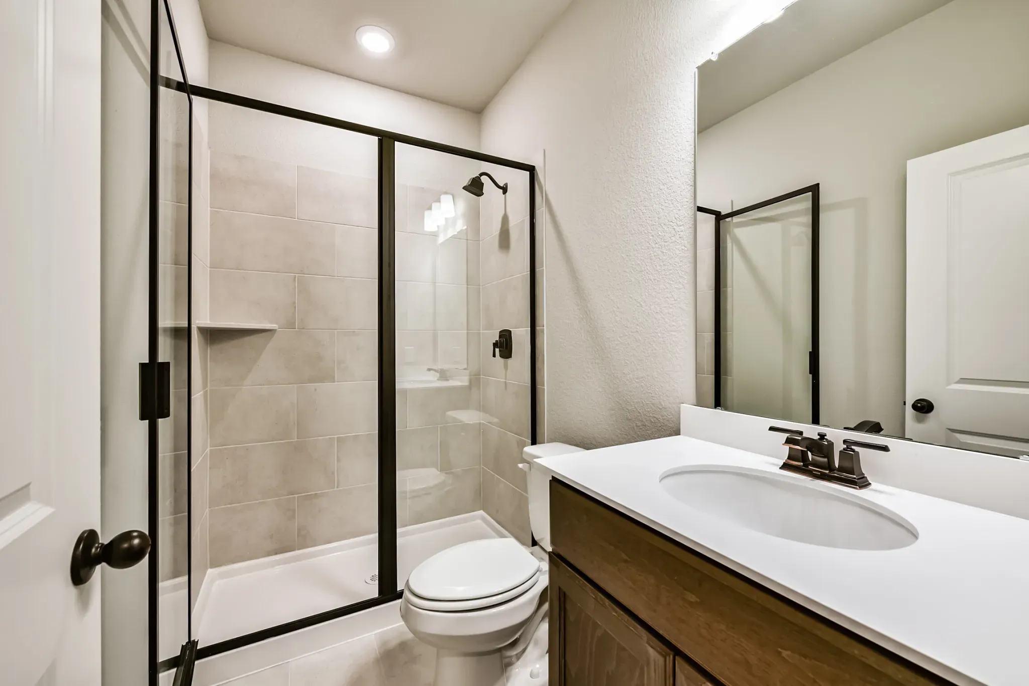 Plan 4039 bath 3