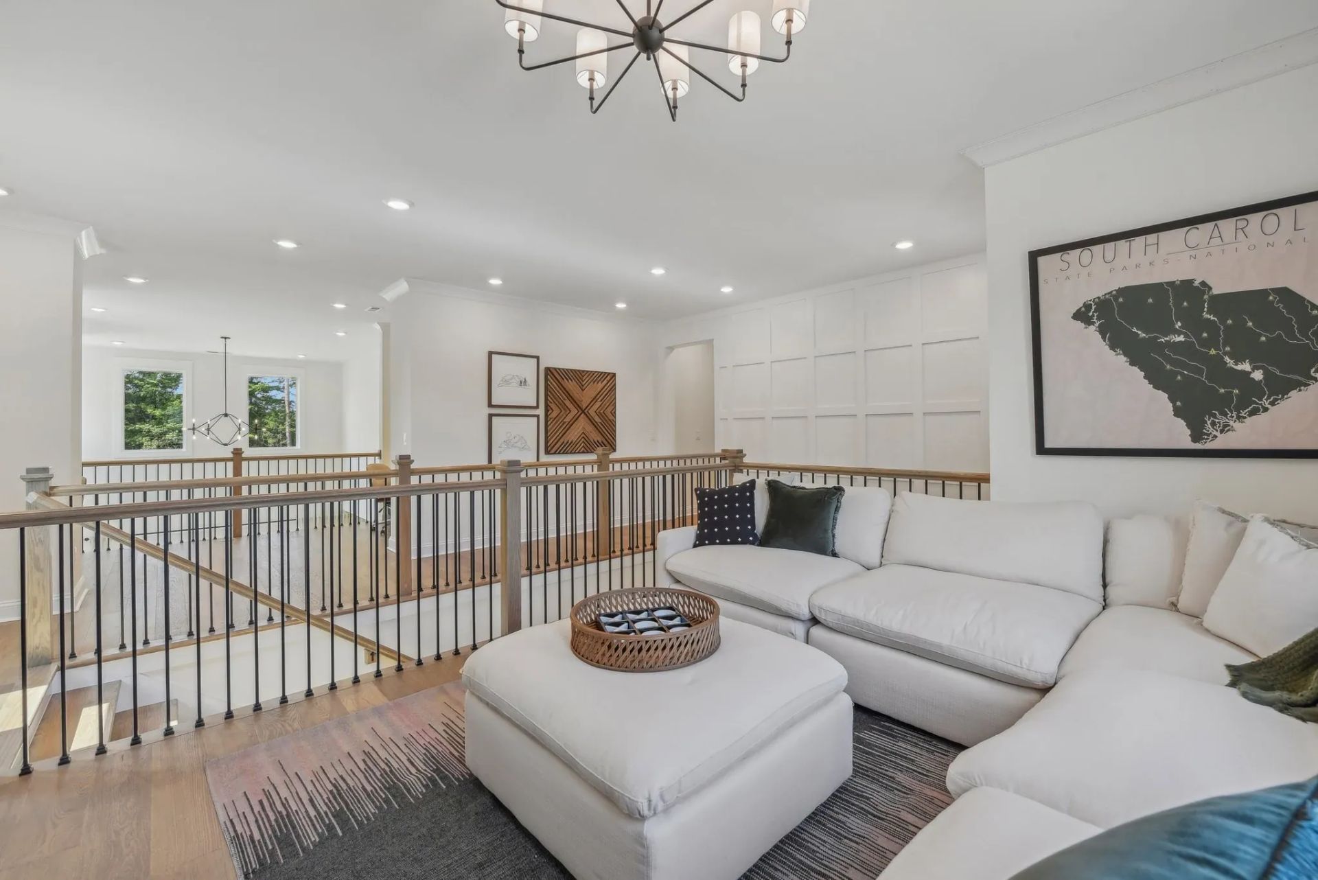 Logan Model Loft, Windell Woods