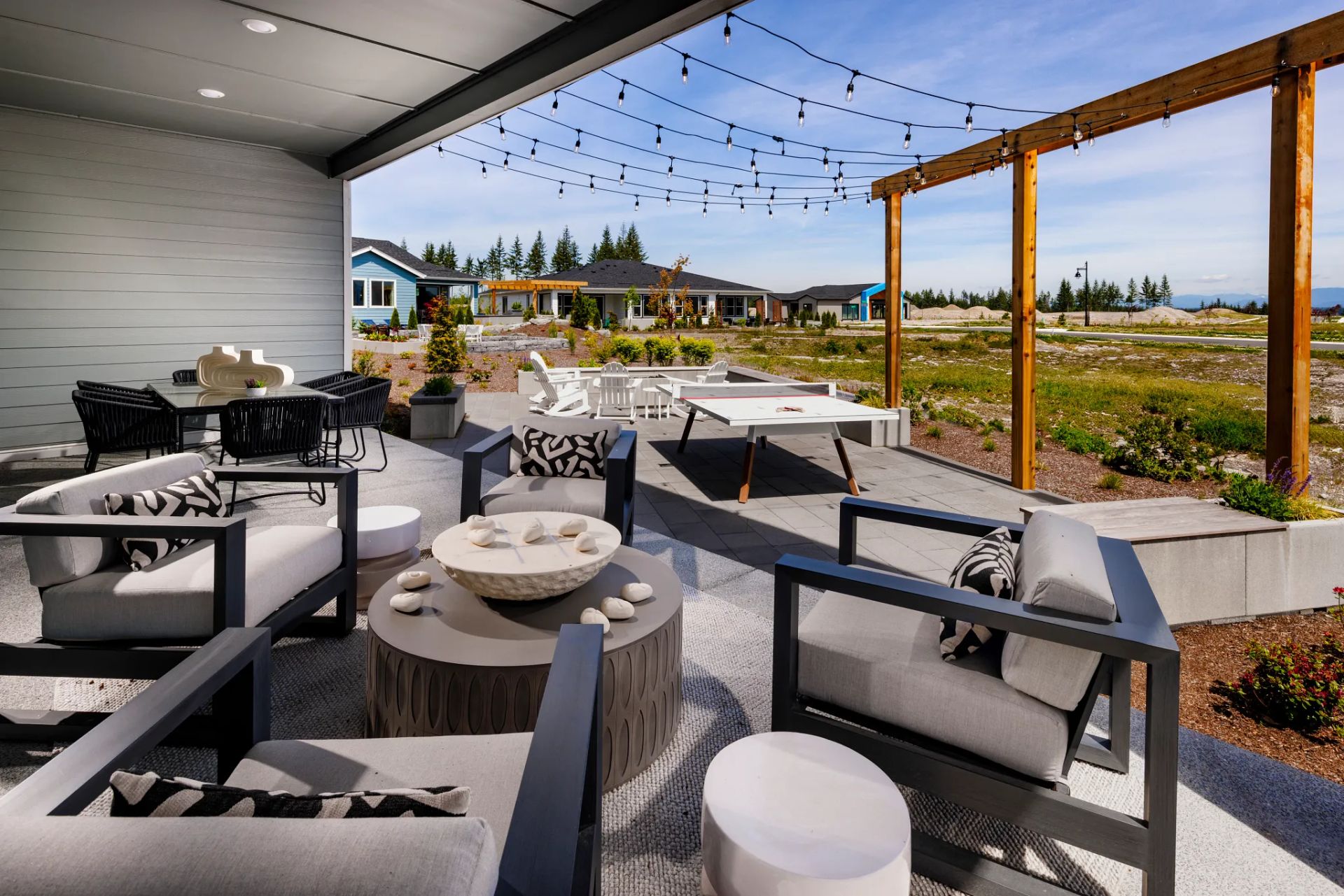 Covered Patio of Venture Model