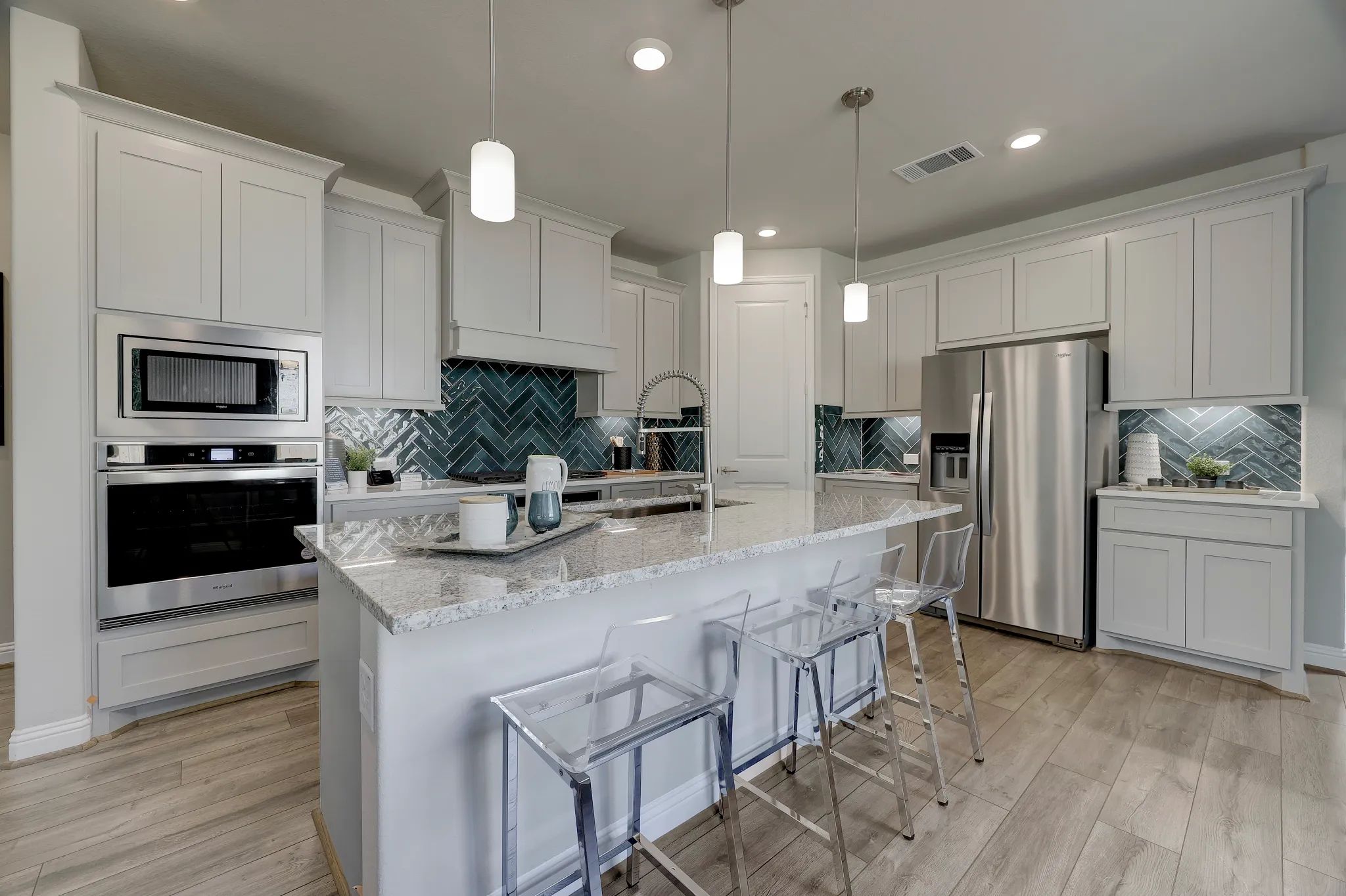 Plan 3079 kitchen - staged