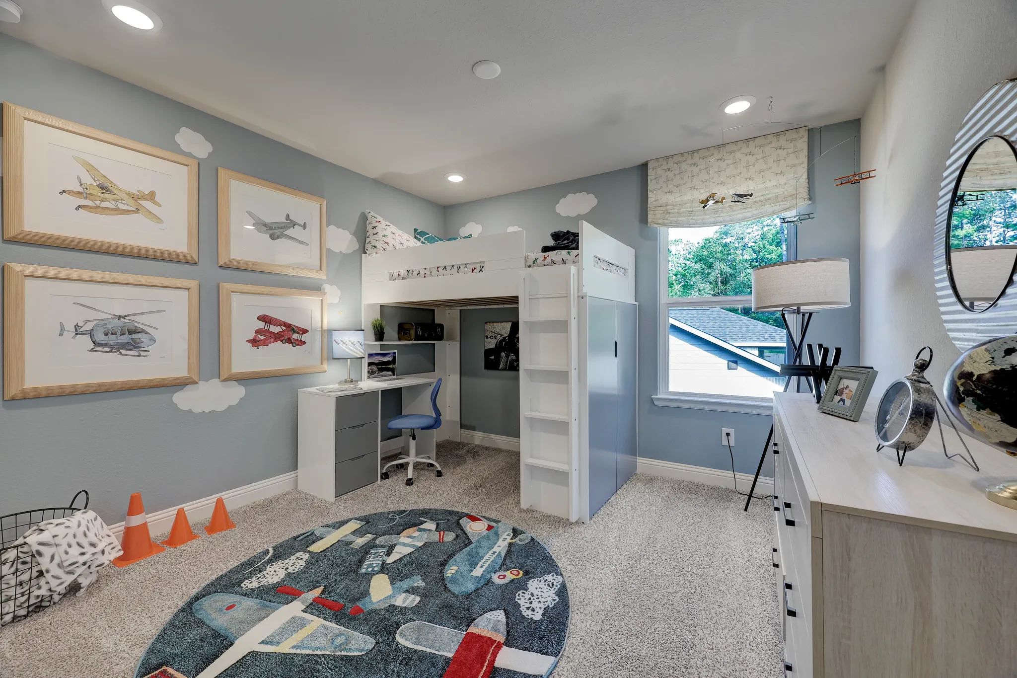 Plan 3079 bed 2 - staged