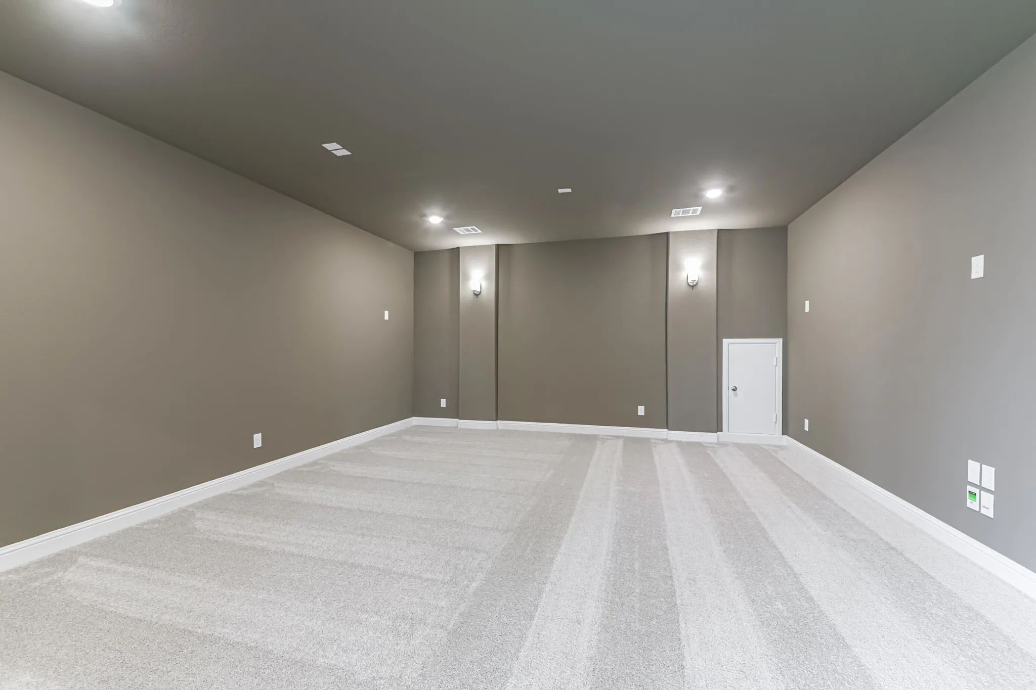 Plan 6050 media room