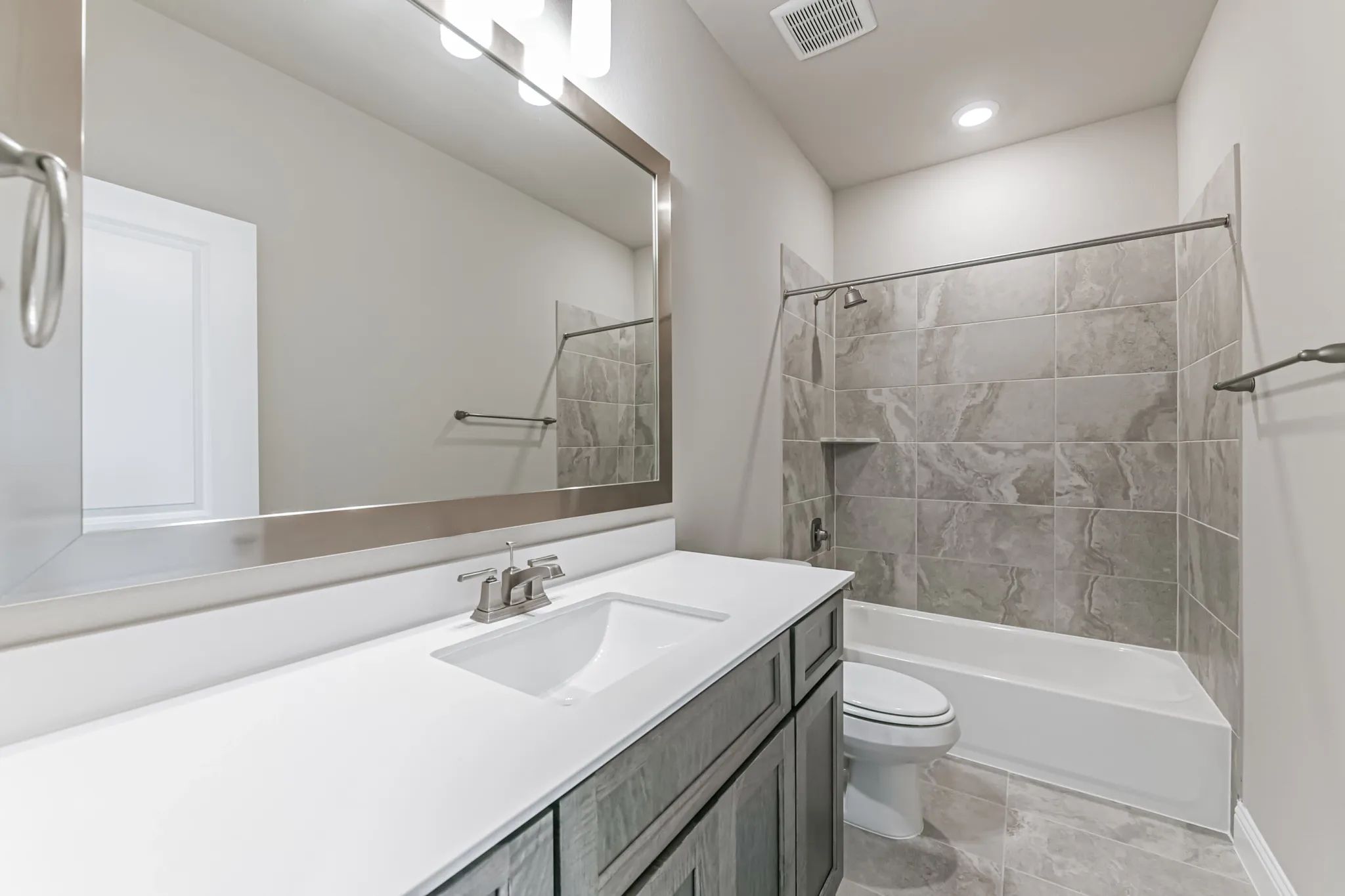Plan 6050 bath 3
