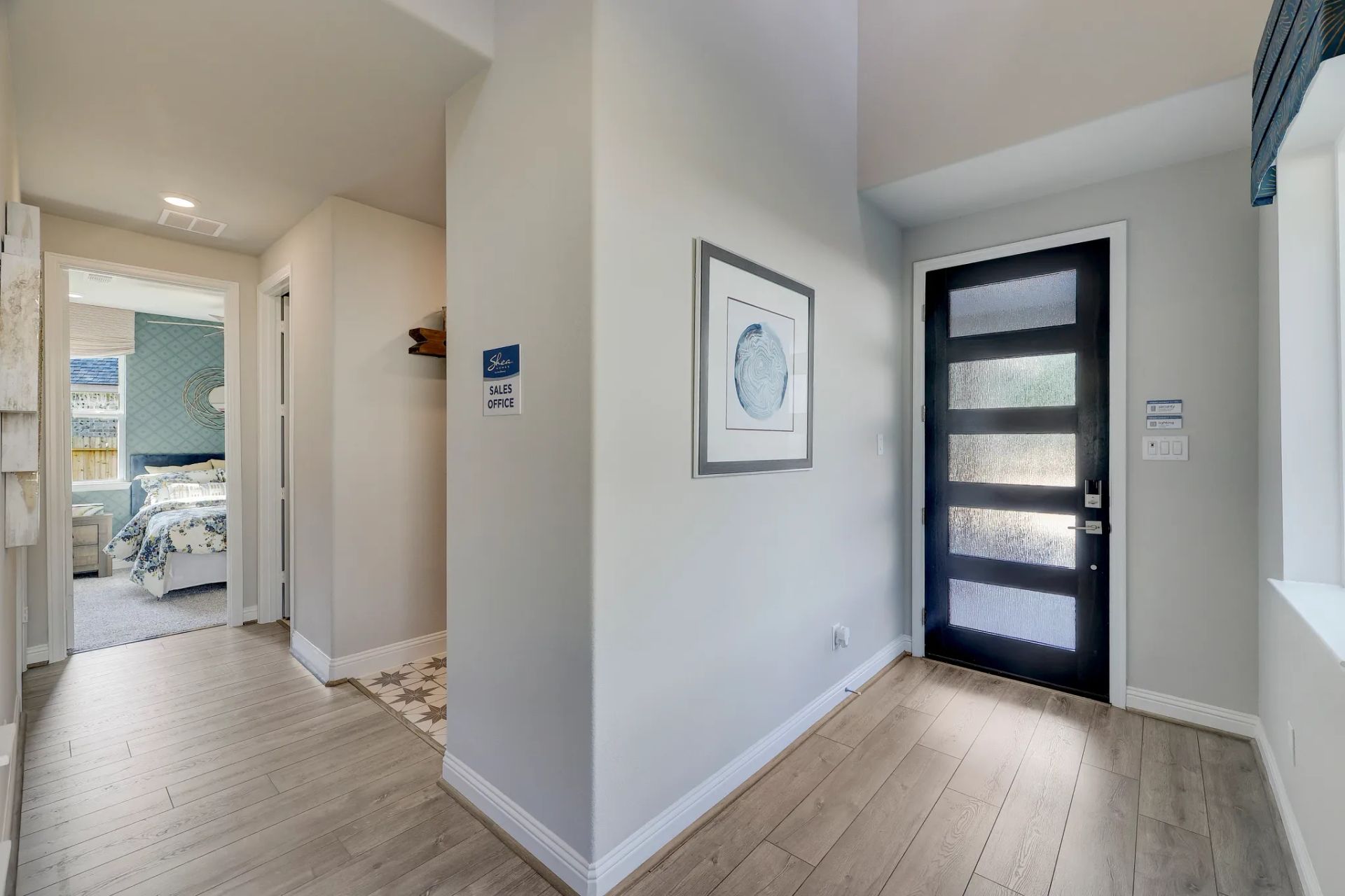 Plan 3079 hall - staged