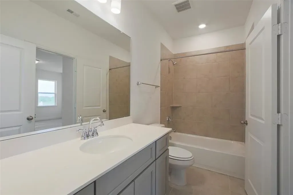 Plan 6050 Bath 3