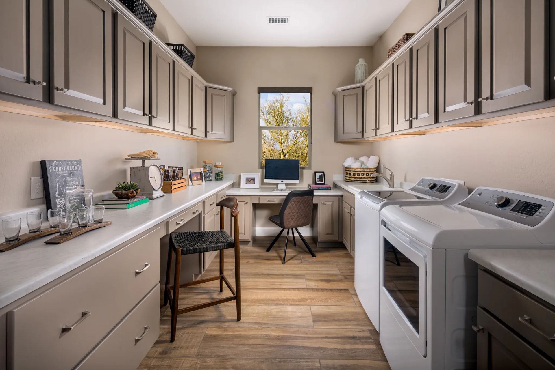 Latigo Laundry