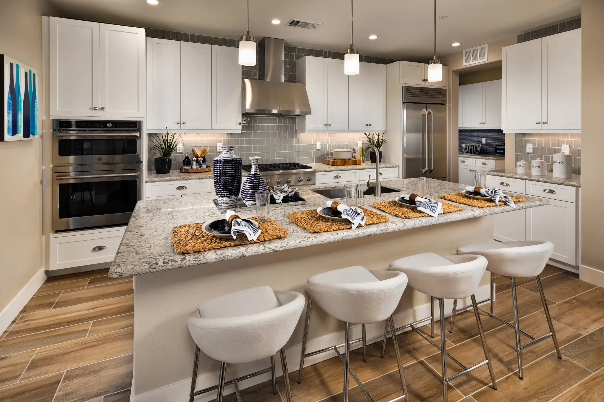 Reunion Kitchen