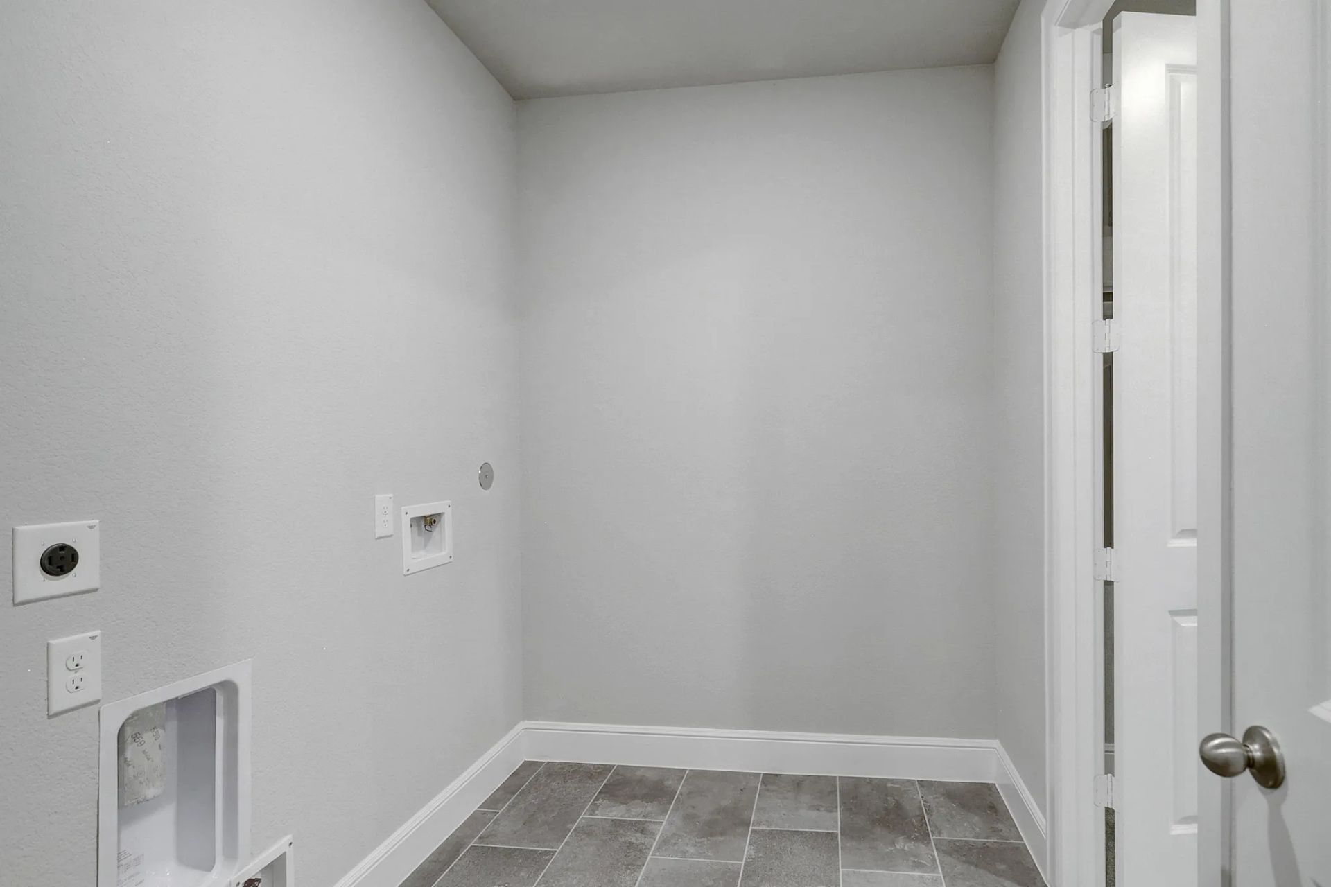 Plan 4519 laundry