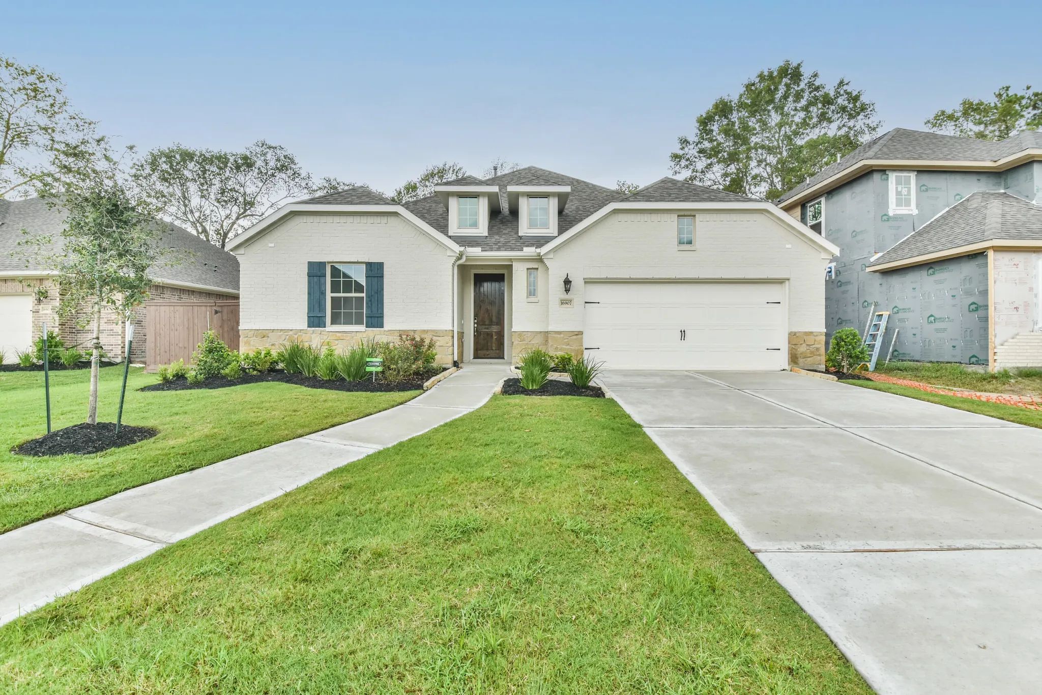 Plan 4529 elevation B exterior