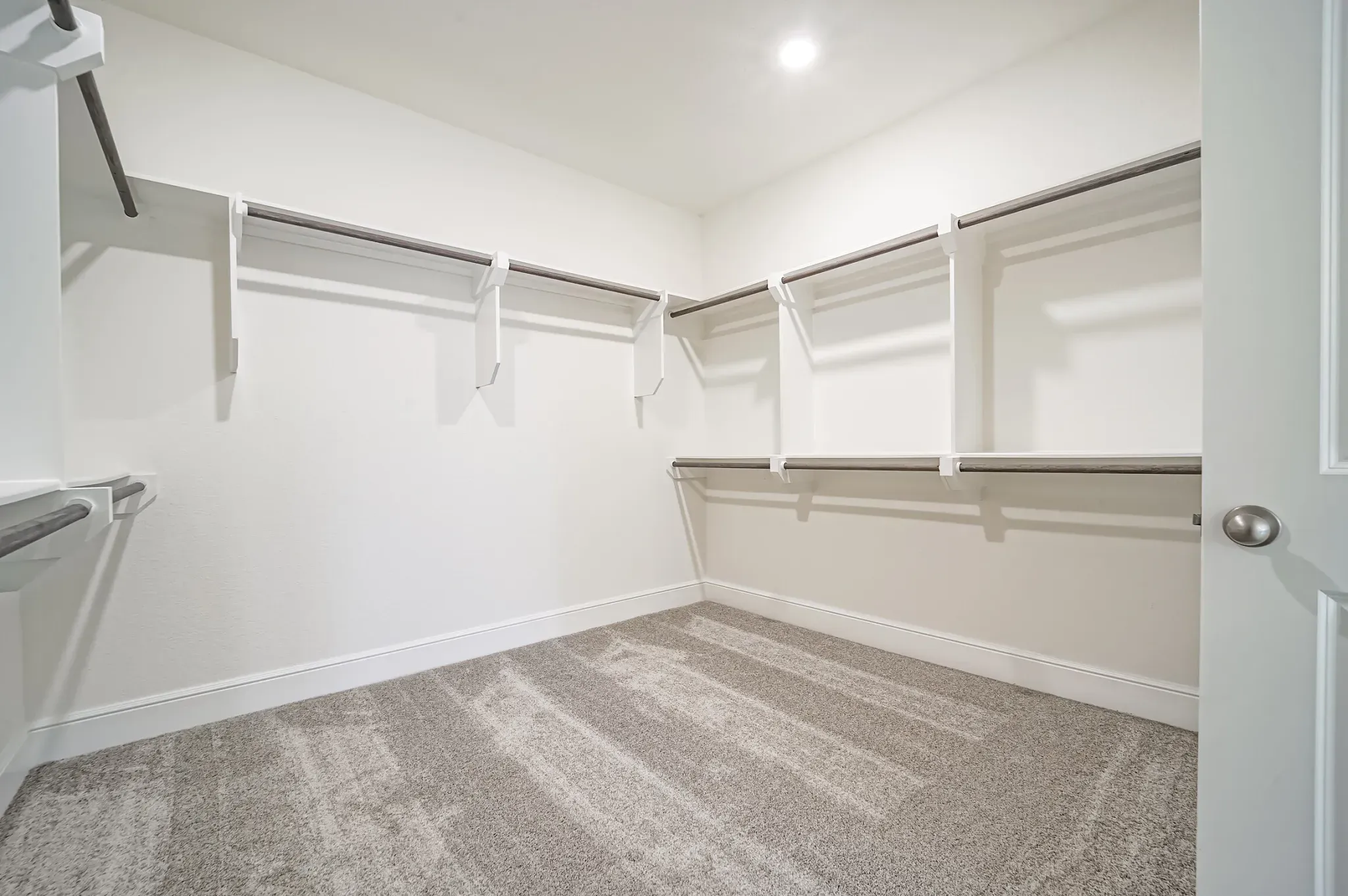 Plan 4539 closet