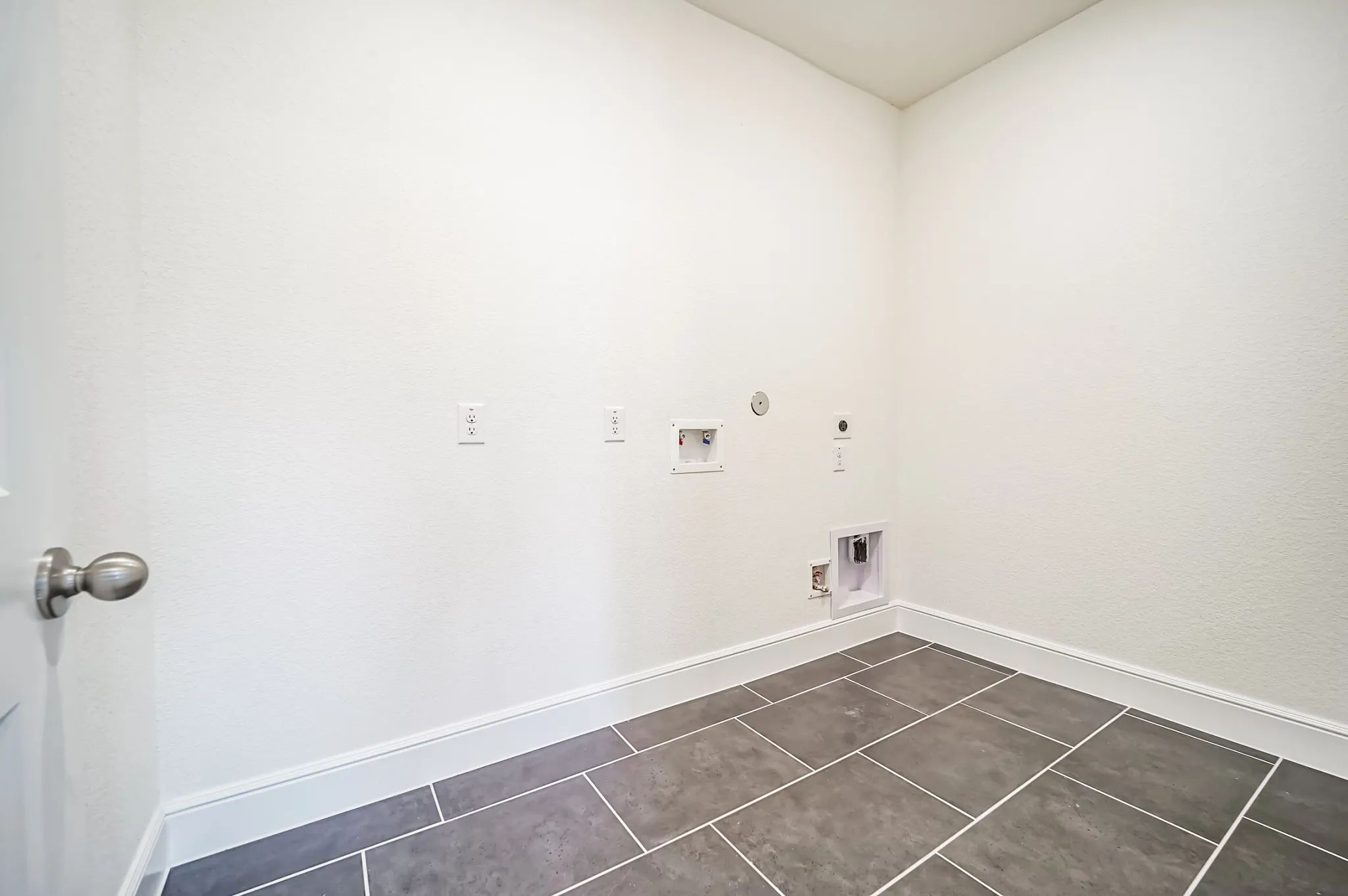 Plan 4539 laundry