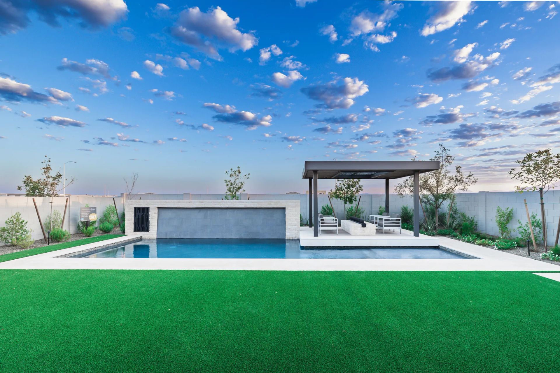 5016 Model Backyard