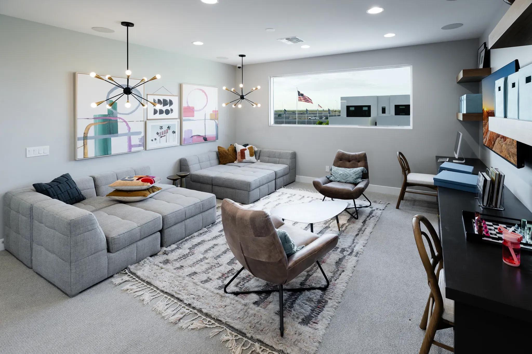 5016 Model Loft