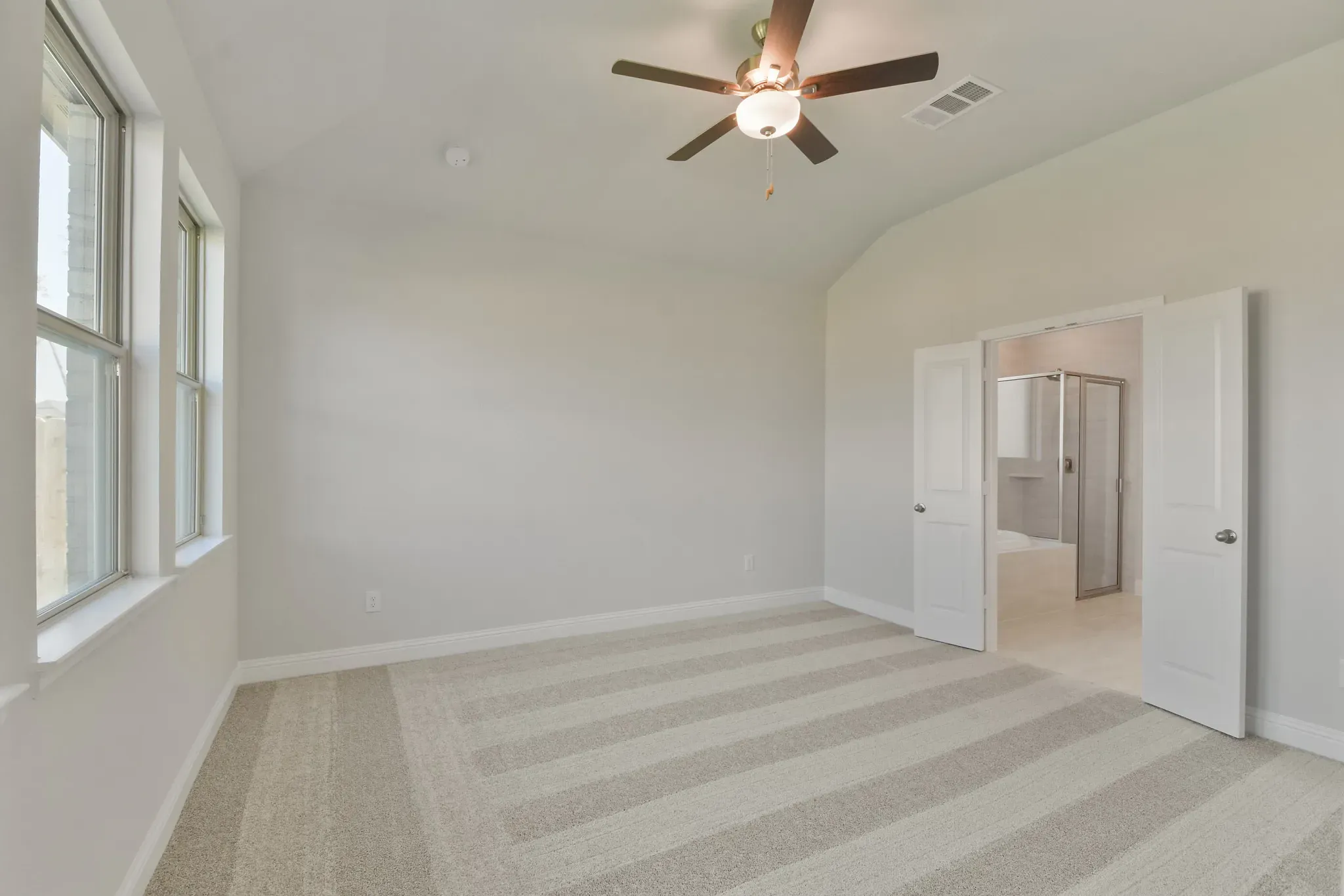 Plan 4049 primary bed