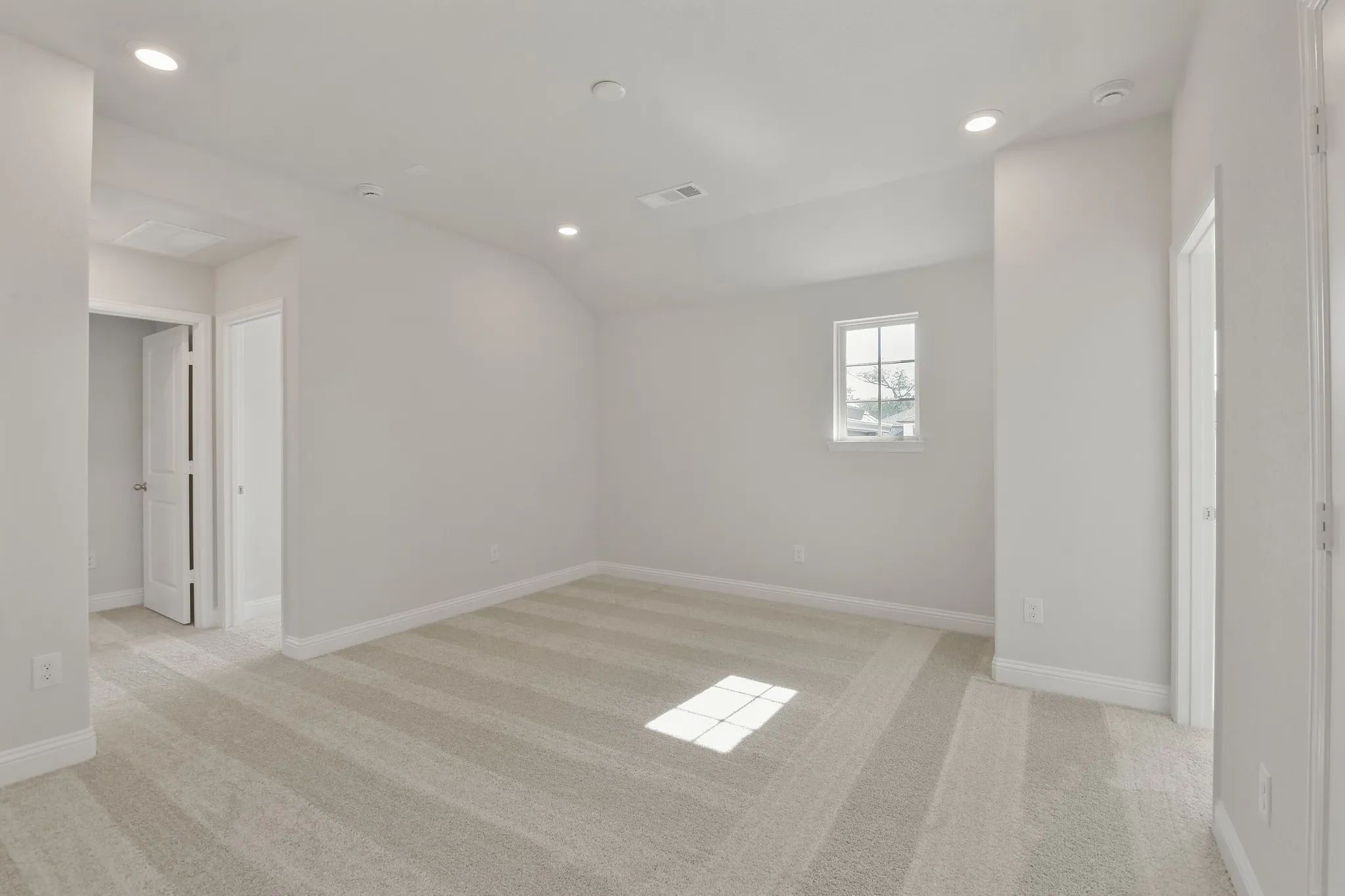 Plan 4049 game room