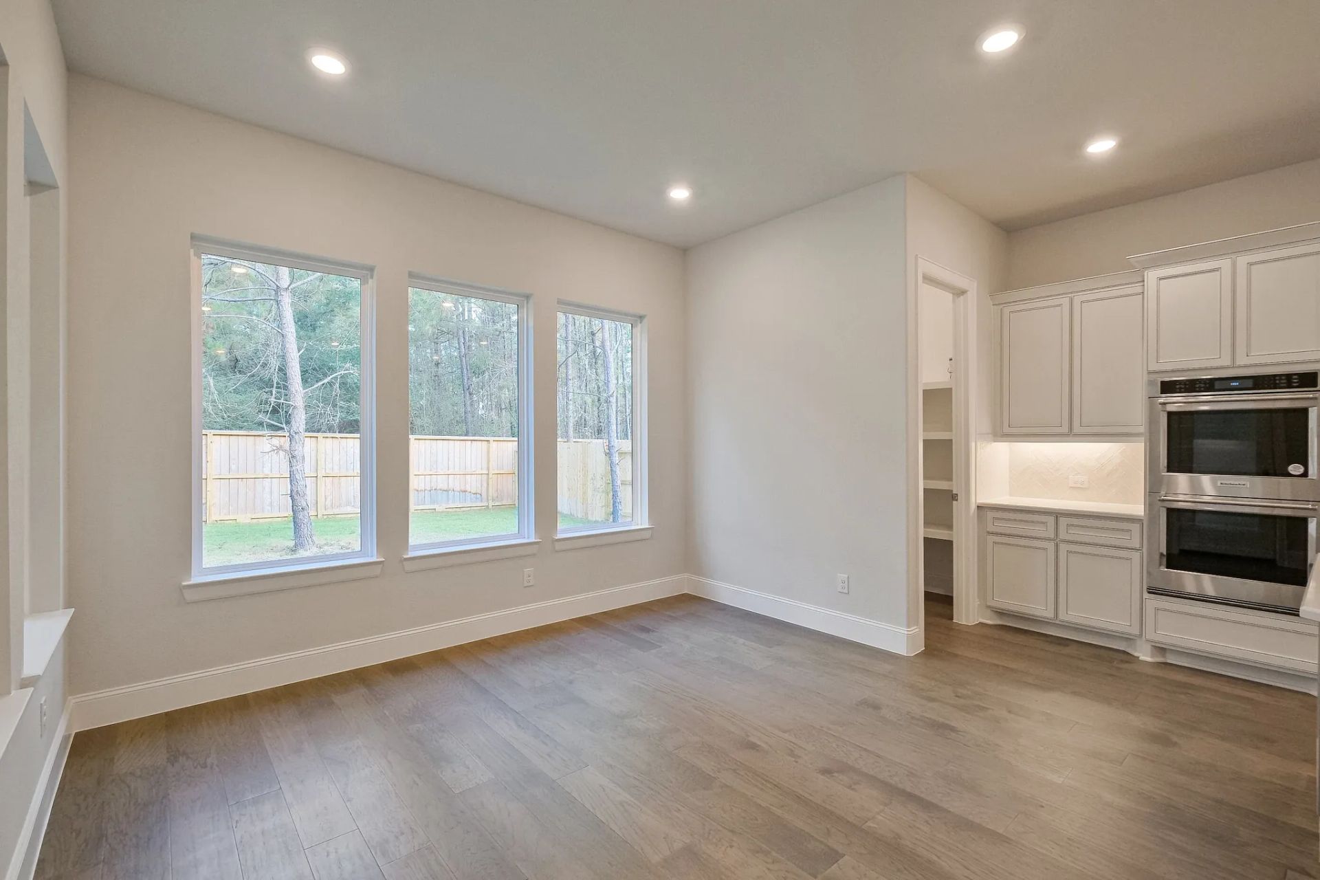 Plan 6050 Casual Dining