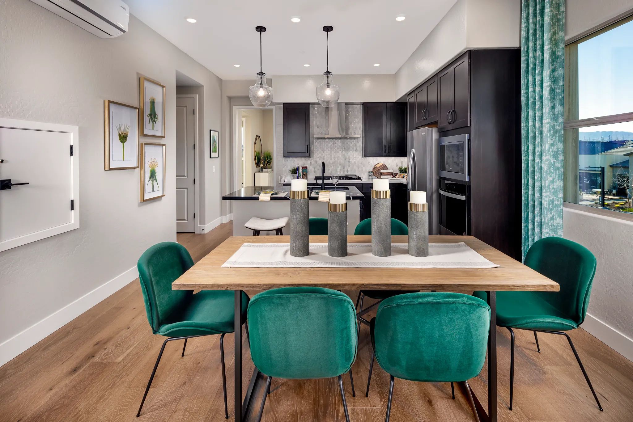 Model Home Kitchen & Dining