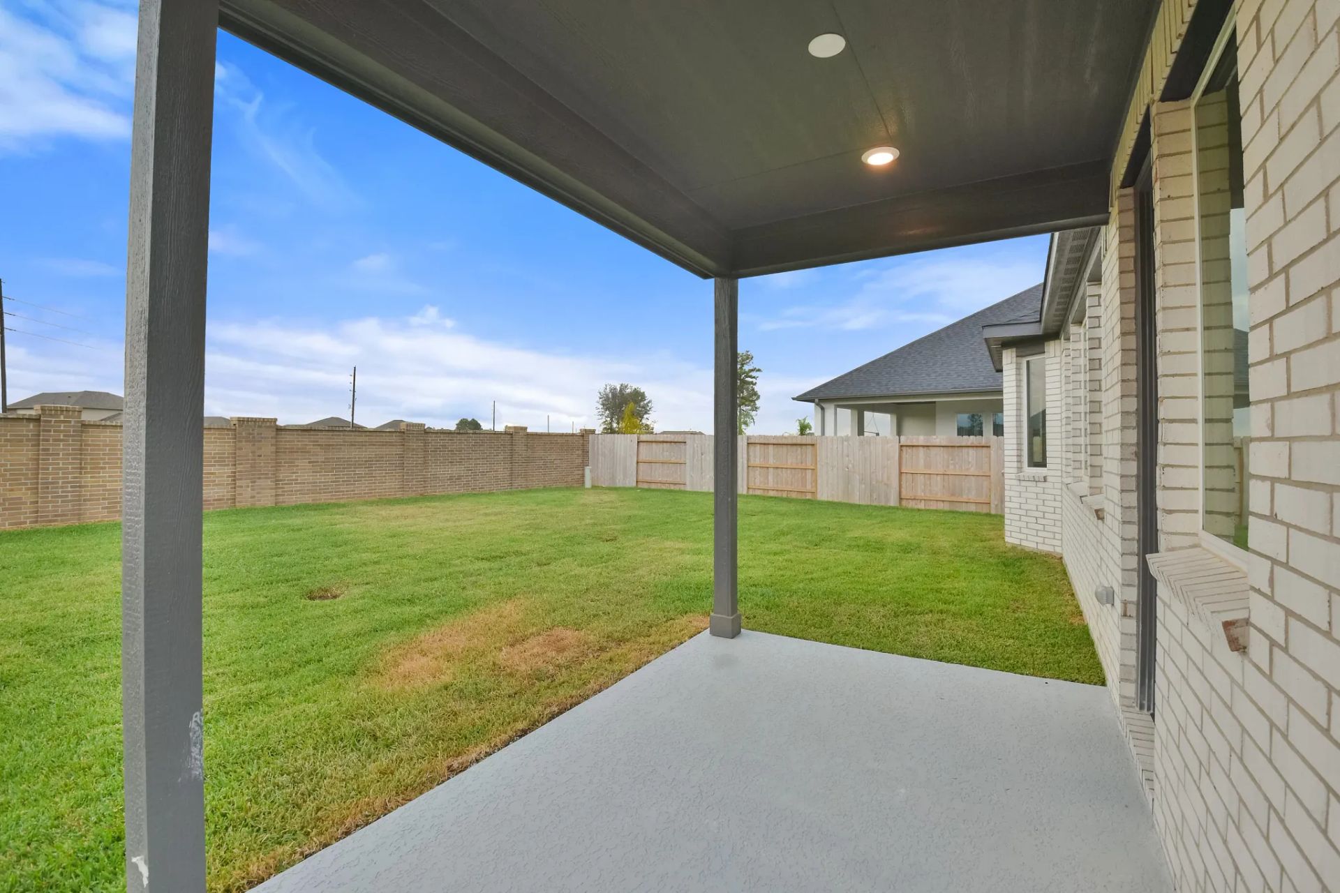 Plan 4019 outdoor living