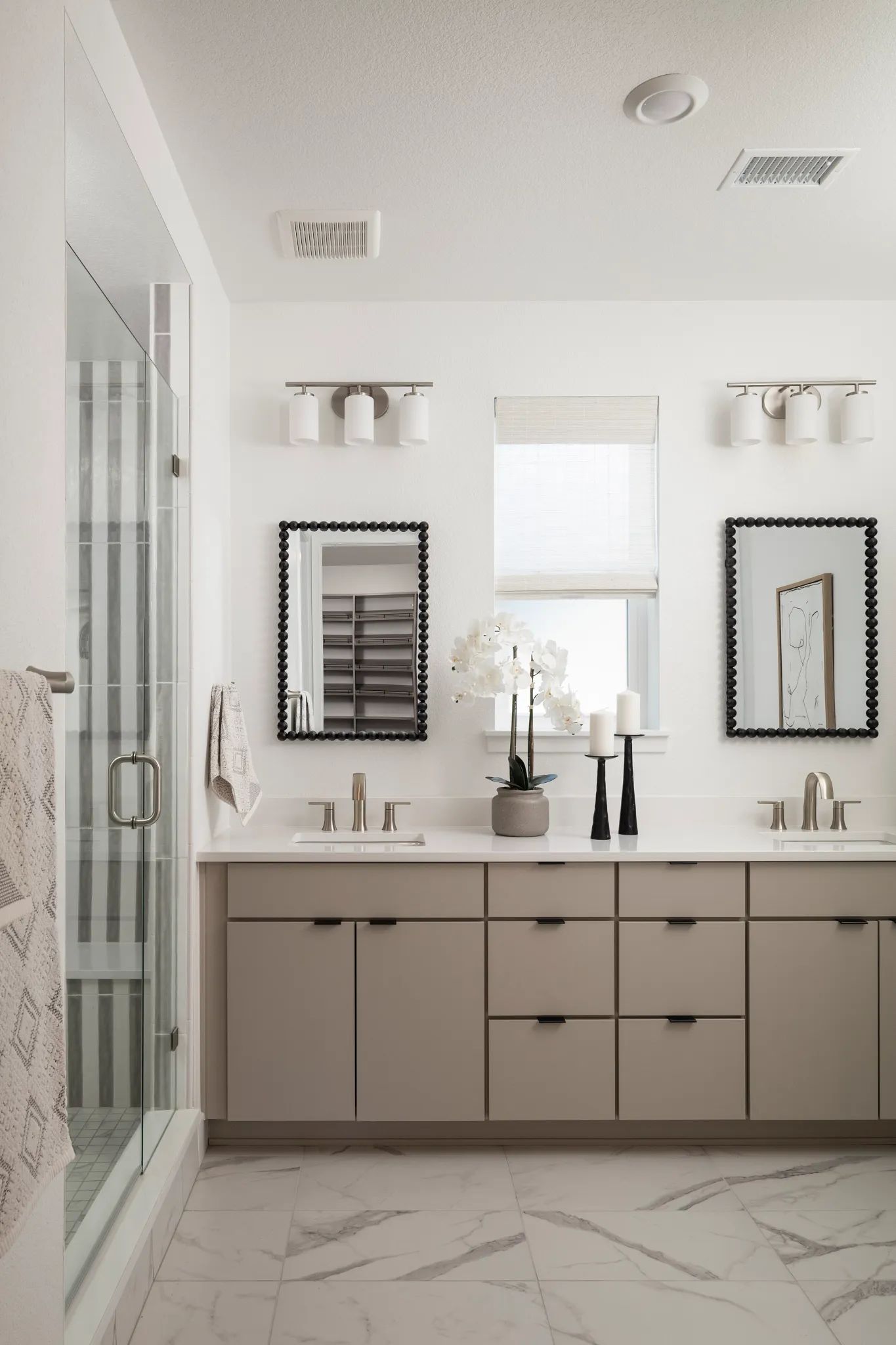 Maya Model Primary Bath