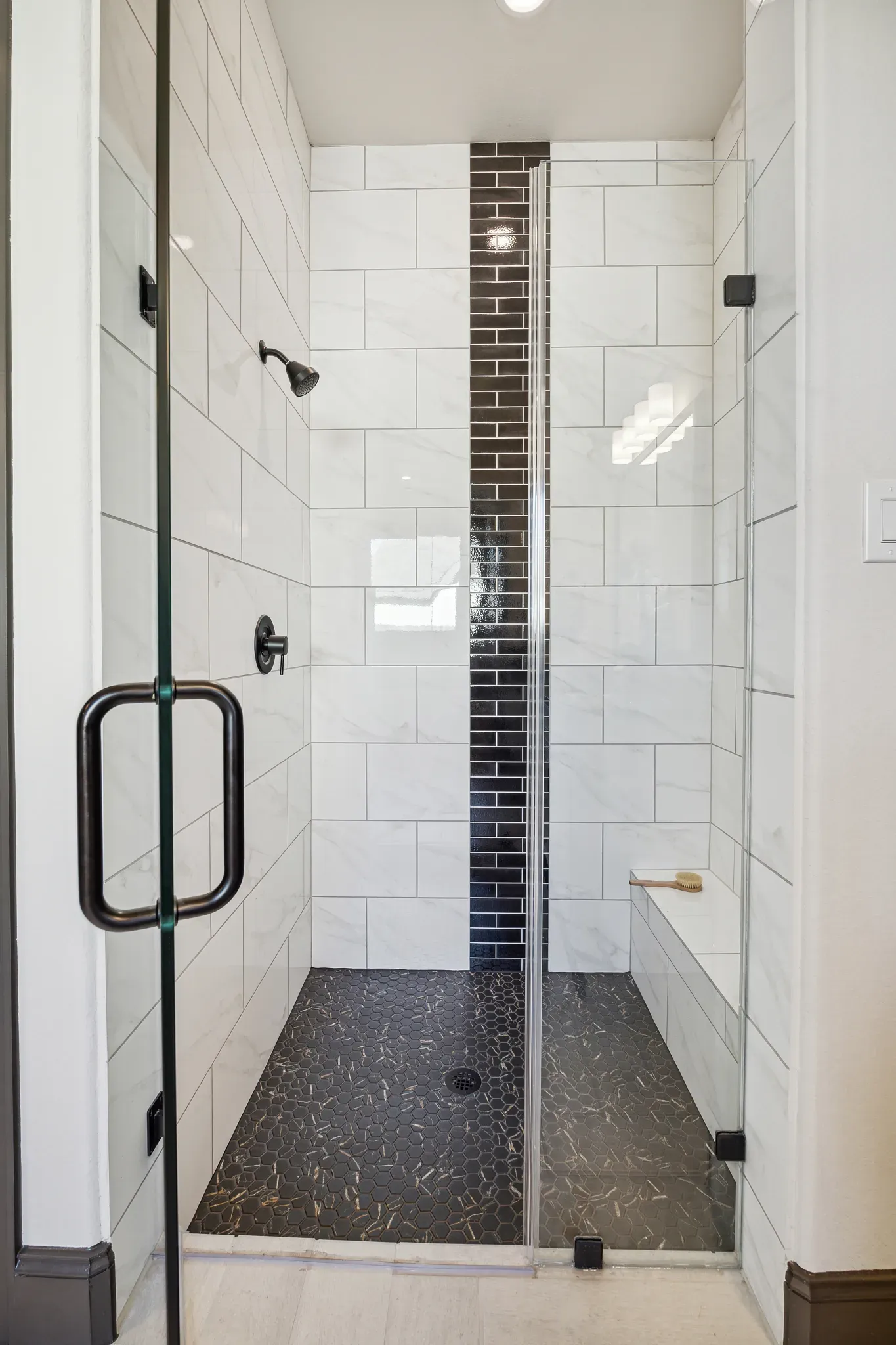 Plan 6020 primary bath - staged