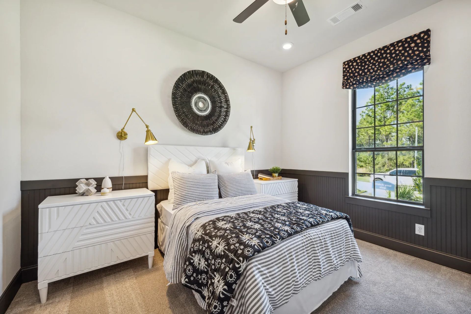Plan 6020 Bed 4 - Staged