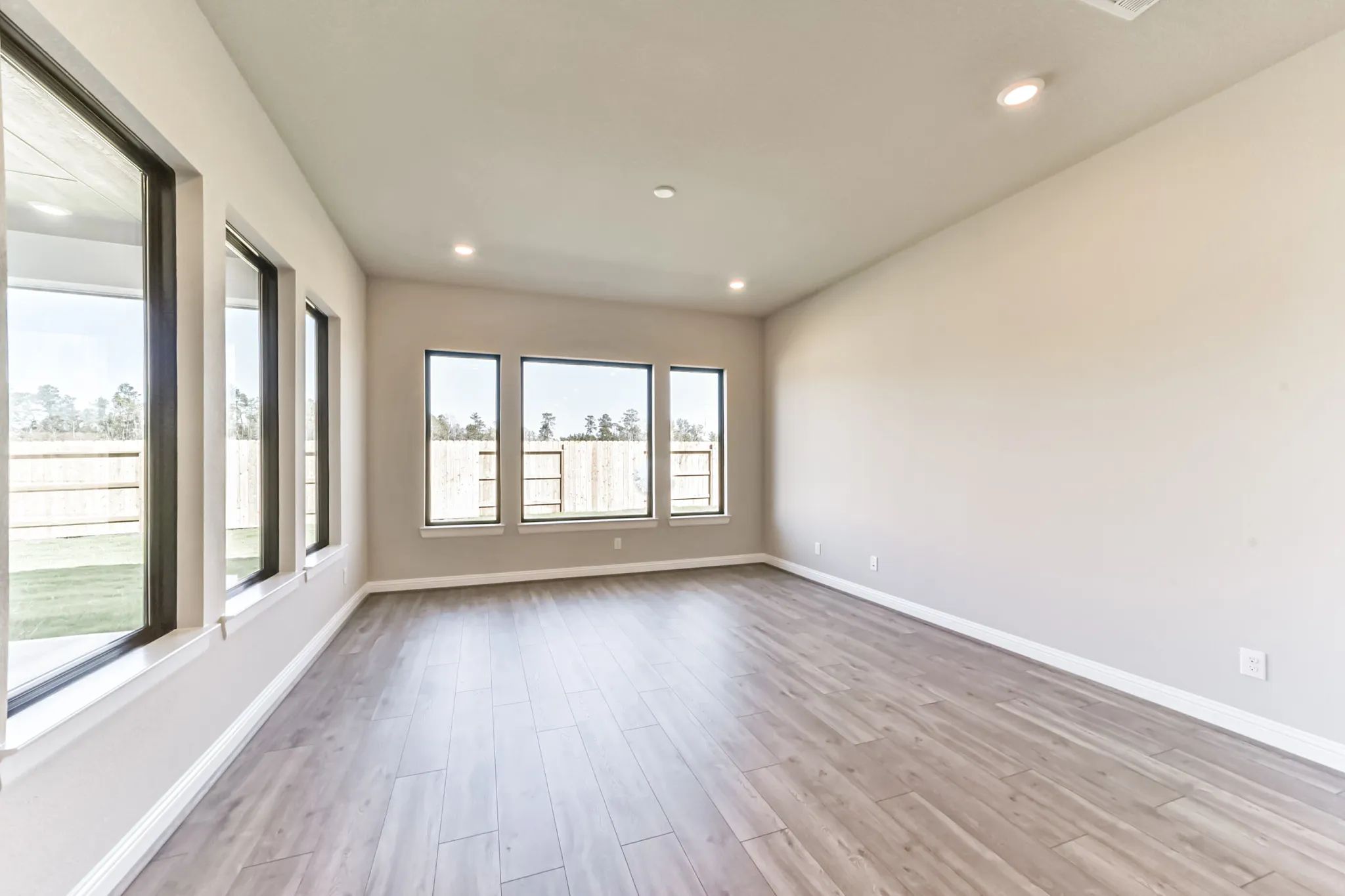 Plan 4132 dining