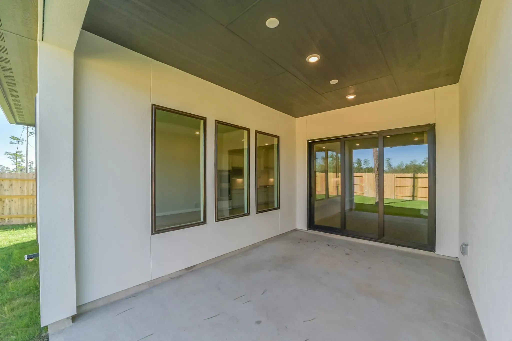 Plan 4132 outdoor living