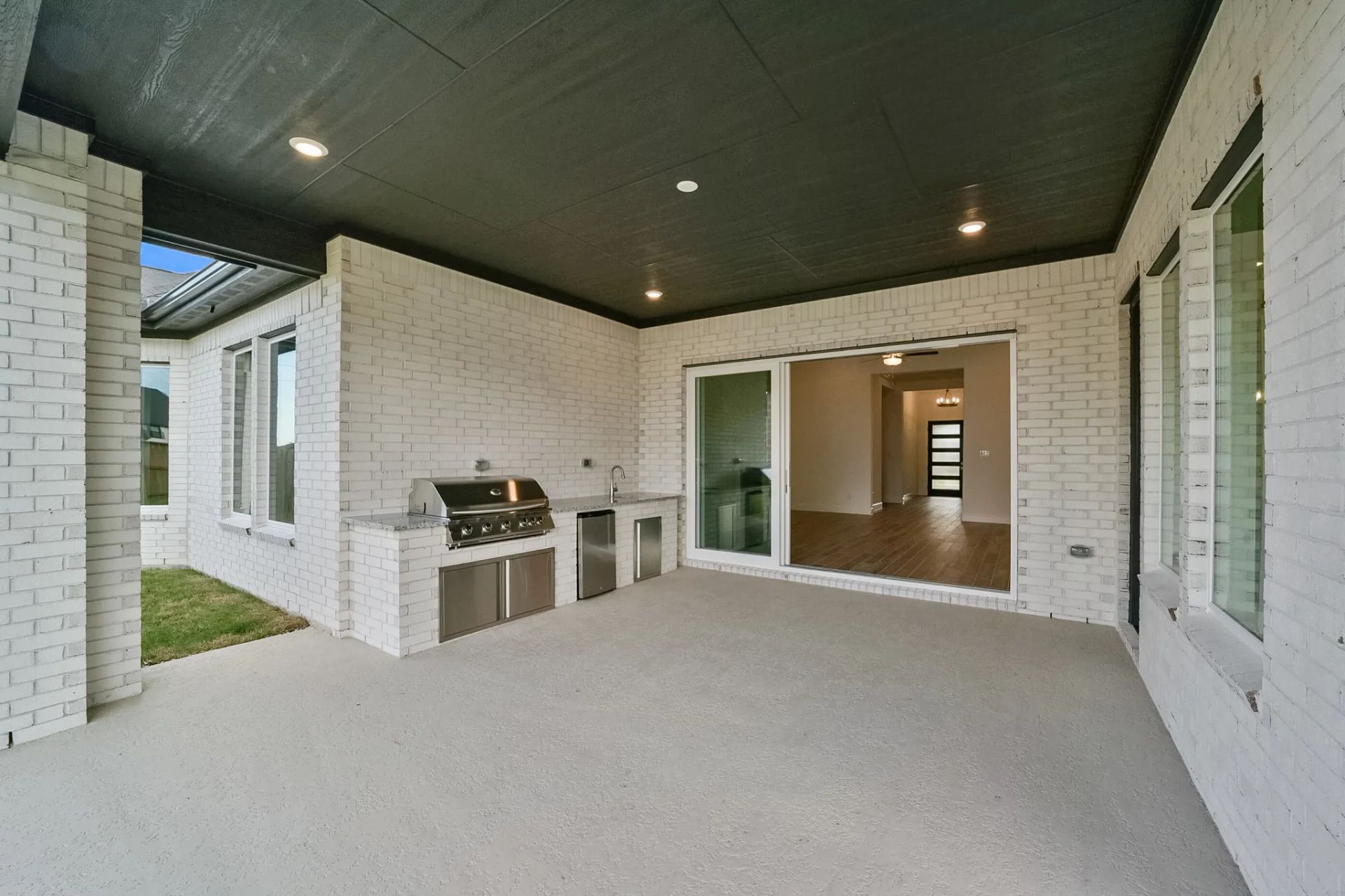 Plan 6005 Outdoor Living